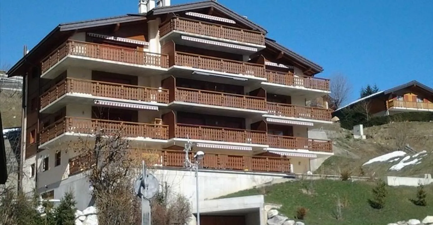 Parkplatz in Garanoir - Foto 1 von 1