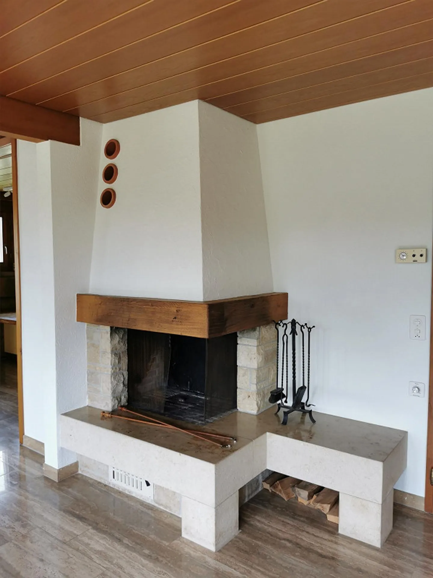 Ampia casa unifamiliare di 6 stanze con doppio garage, con vista panoramica - Foto 16 di 26