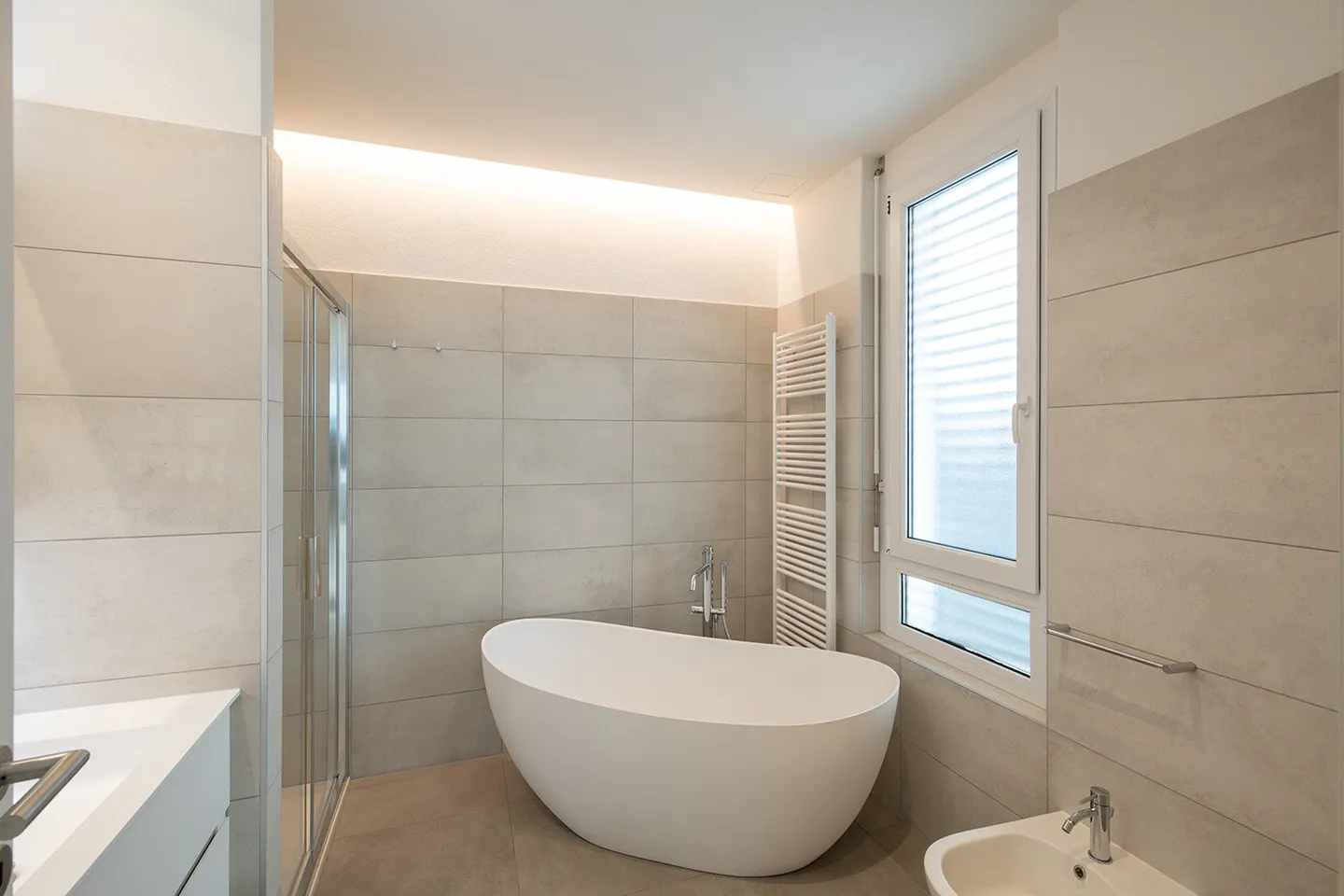 Attique avec 6,5 pièces et vue panoramique sur la ville de Lugano - Photo 14 sur 17