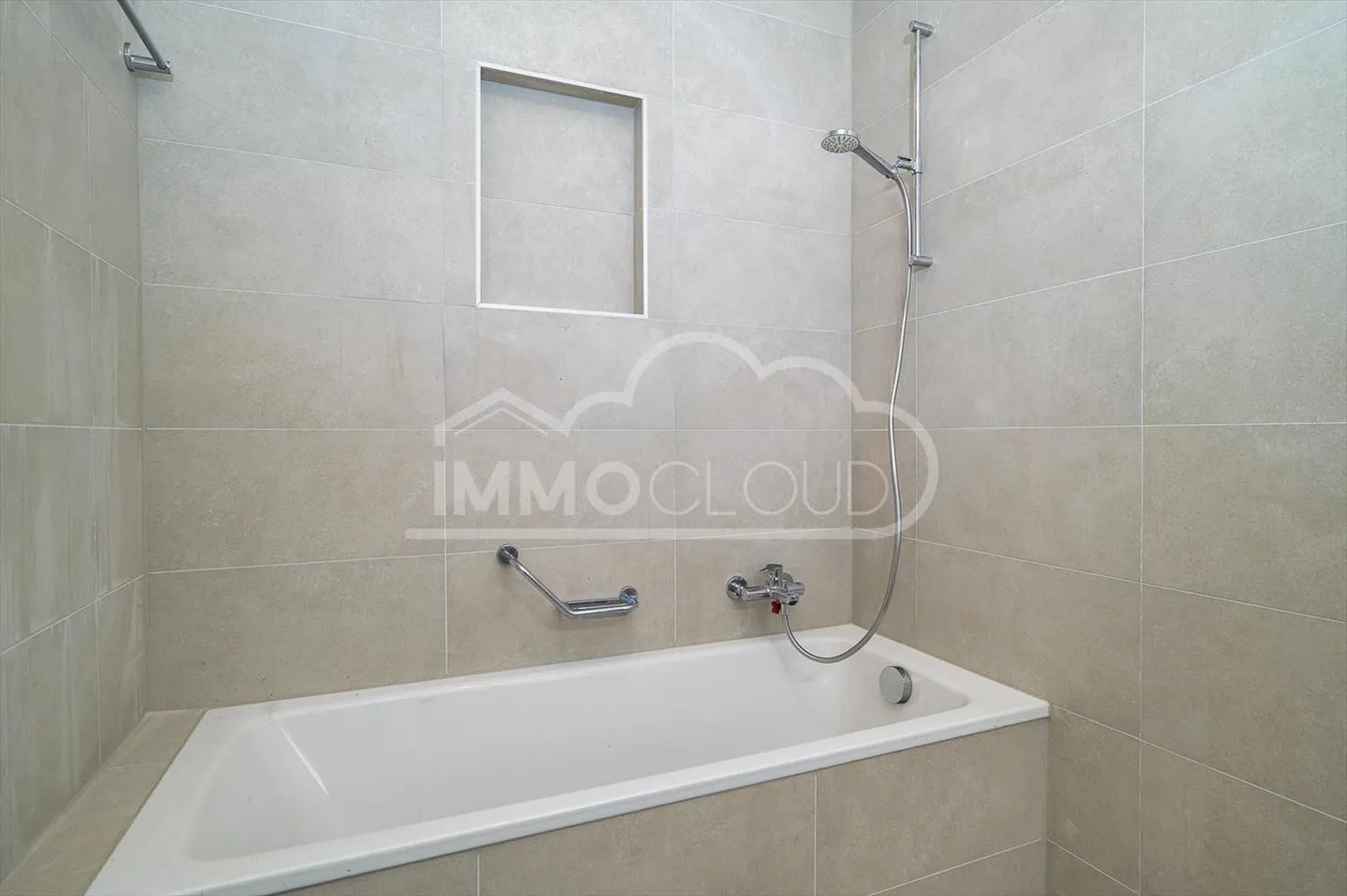 Immeuble résidentiel 2.5 pièces - Foto 9 di 13