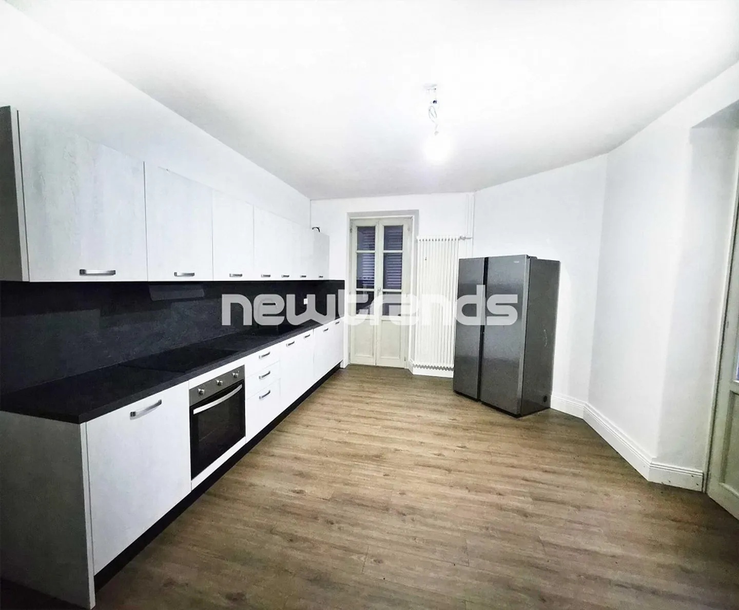 Furnished Apartment for Rent 4.5 Rooms - Photo 5 of 13