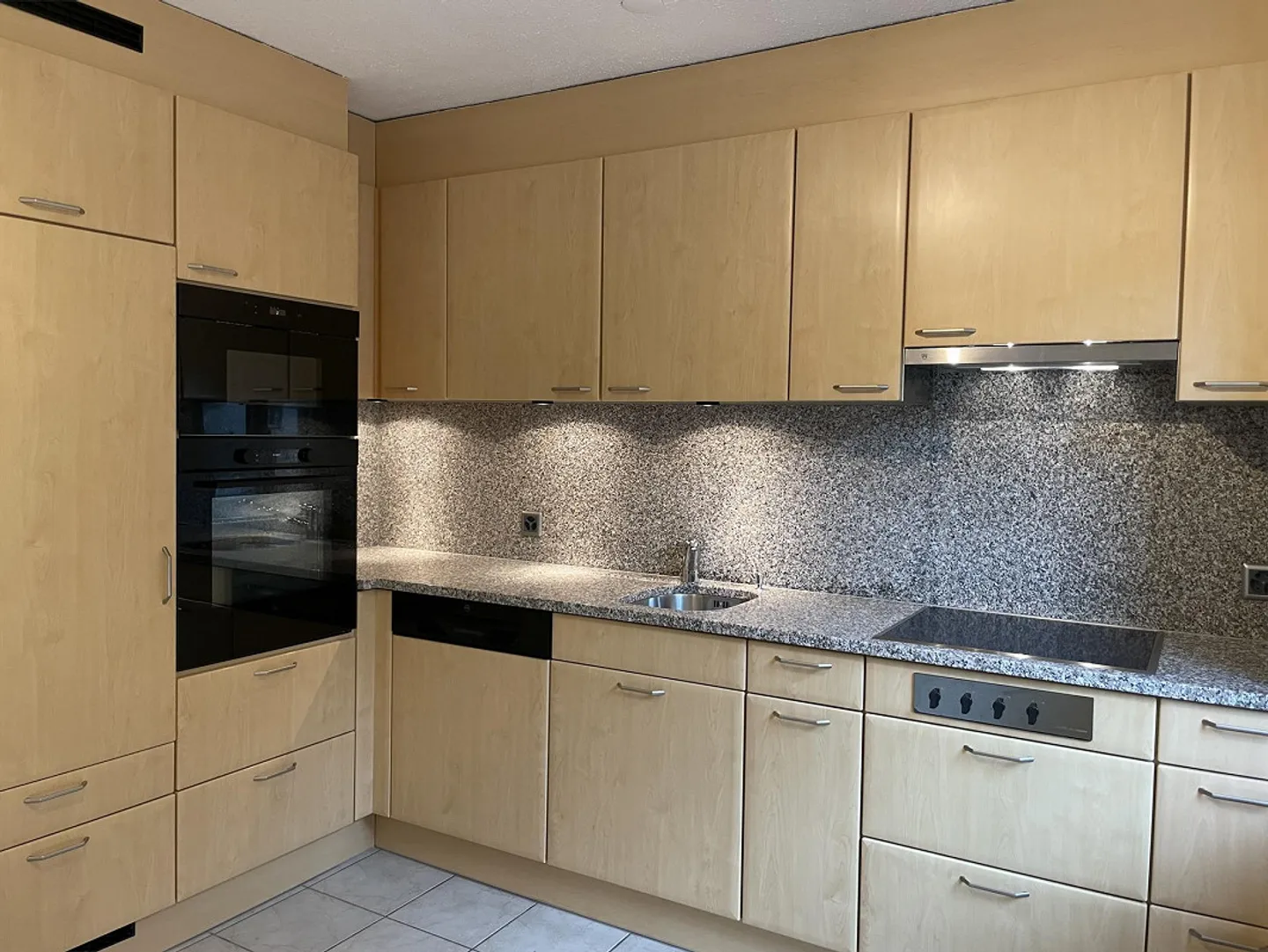 Helle 4.5-Zimmer-Wohnung - Foto 8 von 9