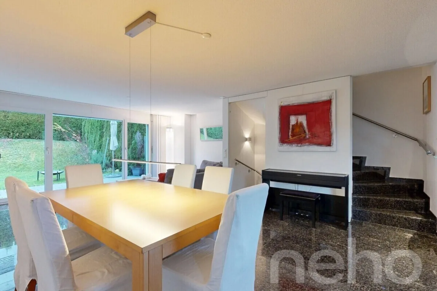 Family-friendly home with plenty of space, sunshine, and proximity to the city - Photo 3 of 12