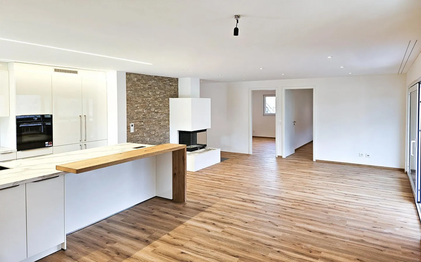 5.5 Room Apartment at Ski Slope Davos - Küblis - Photo 3 of 4