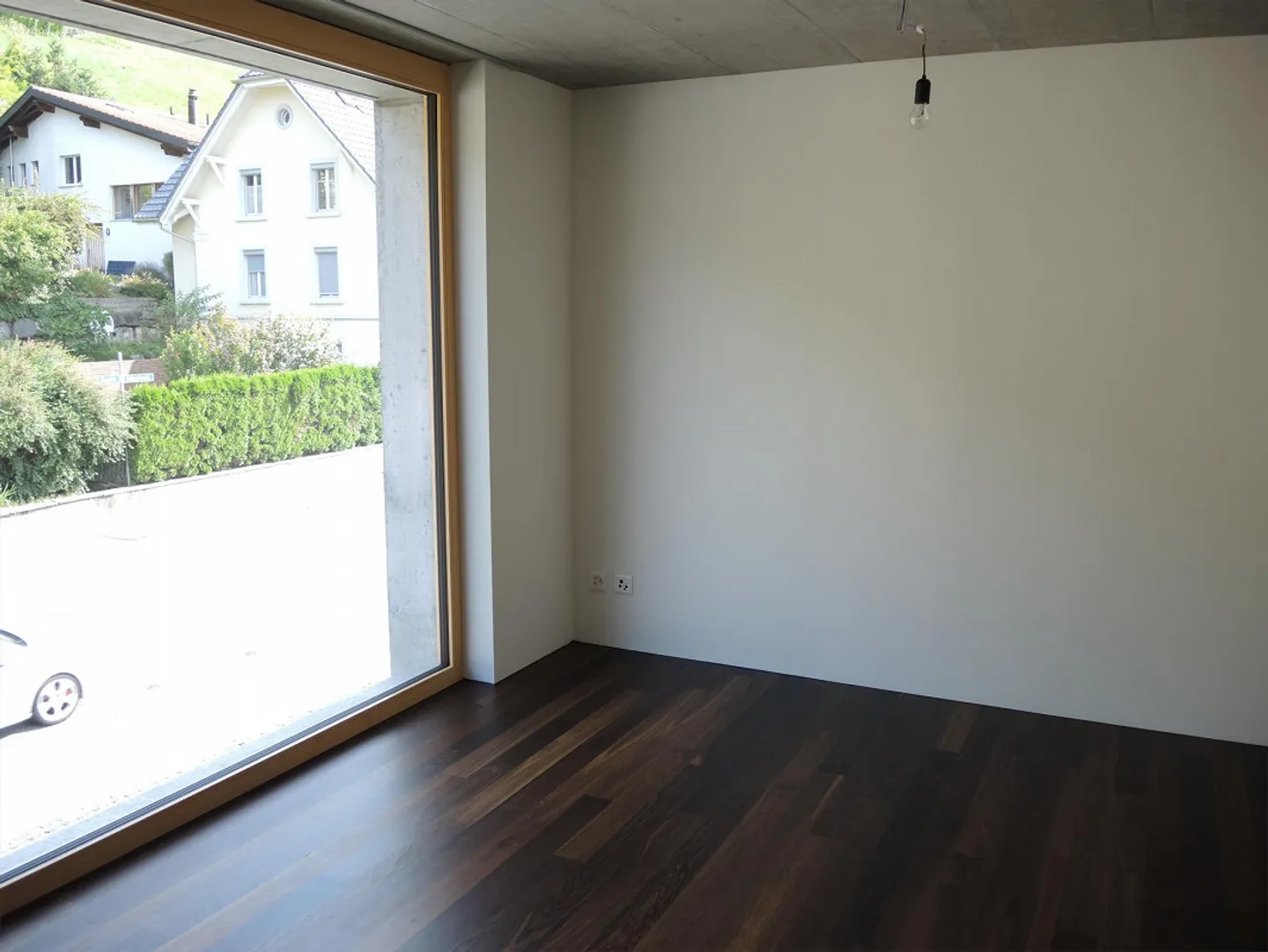 Commercial space in a central location - Photo 3 of 6