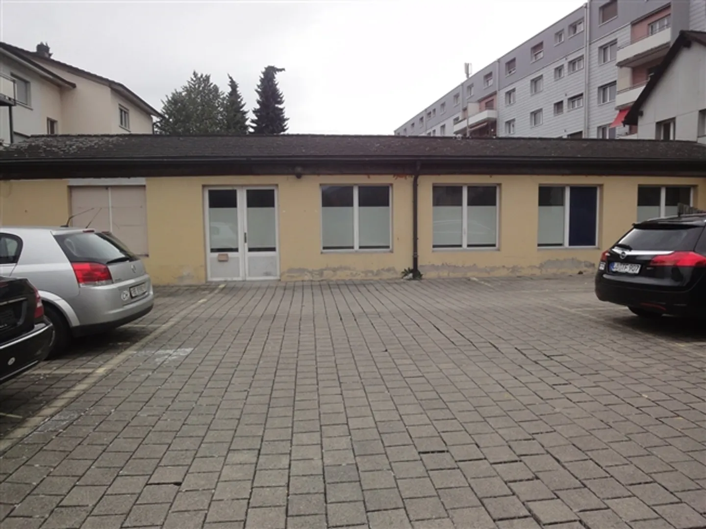 «Gewerbe zu vermieten, Bözingenstrasse 146, in Biel/Bienne, Schweiz» - Foto 1 von 3