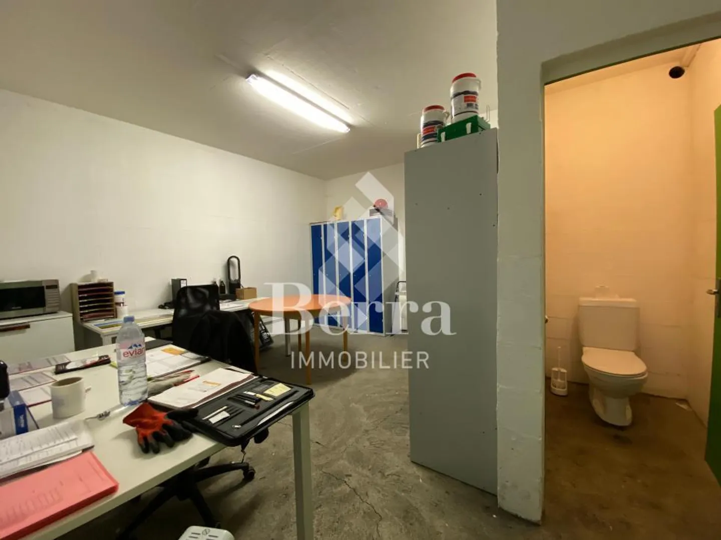 Hall industrielle/Garage déjà loué - Photo 9 sur 13