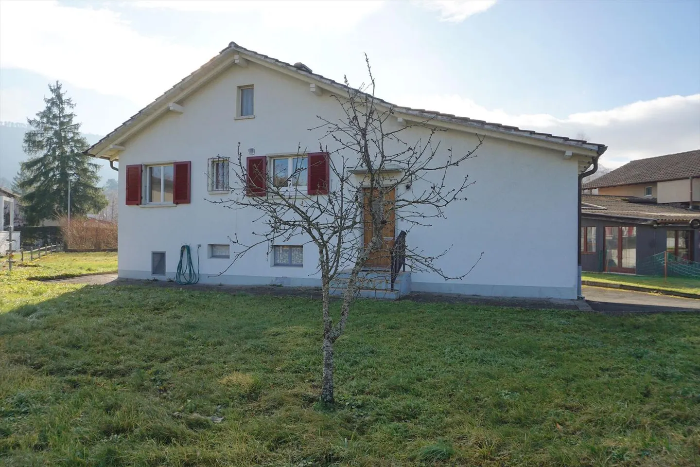 ARI-252 - Maison individuelle sur une parcelle de 904 m2 - Photo 3 sur 13