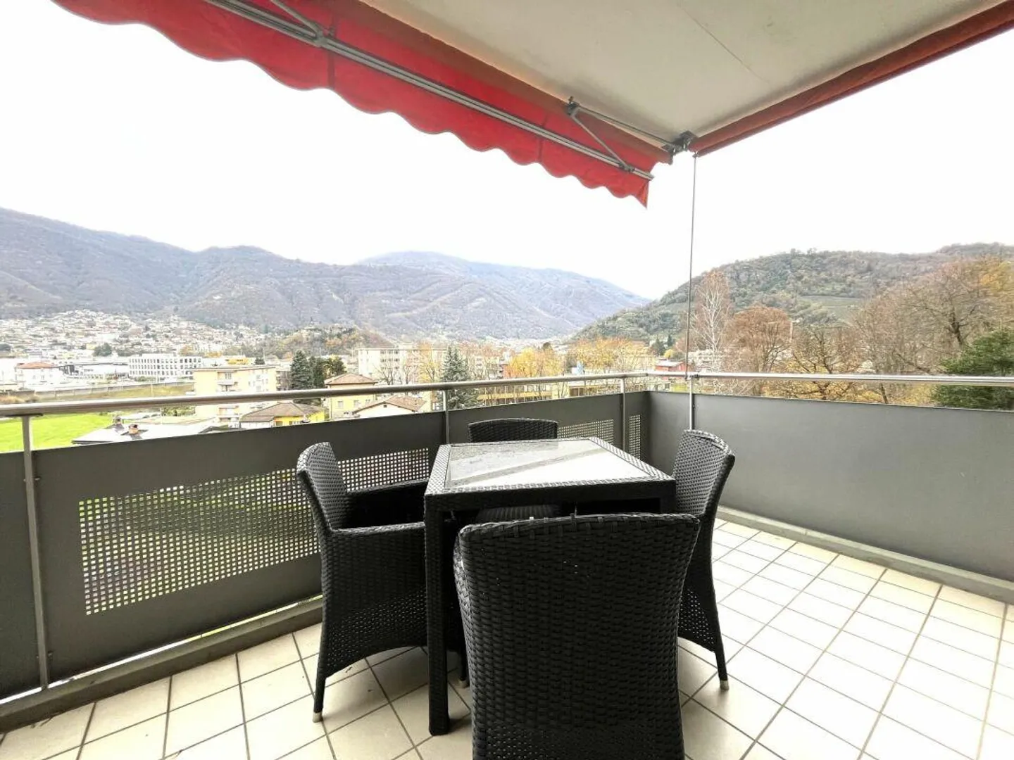 Appartement 3,5 pièces attrayant et lumineux à vendre - Photo 1 sur 6