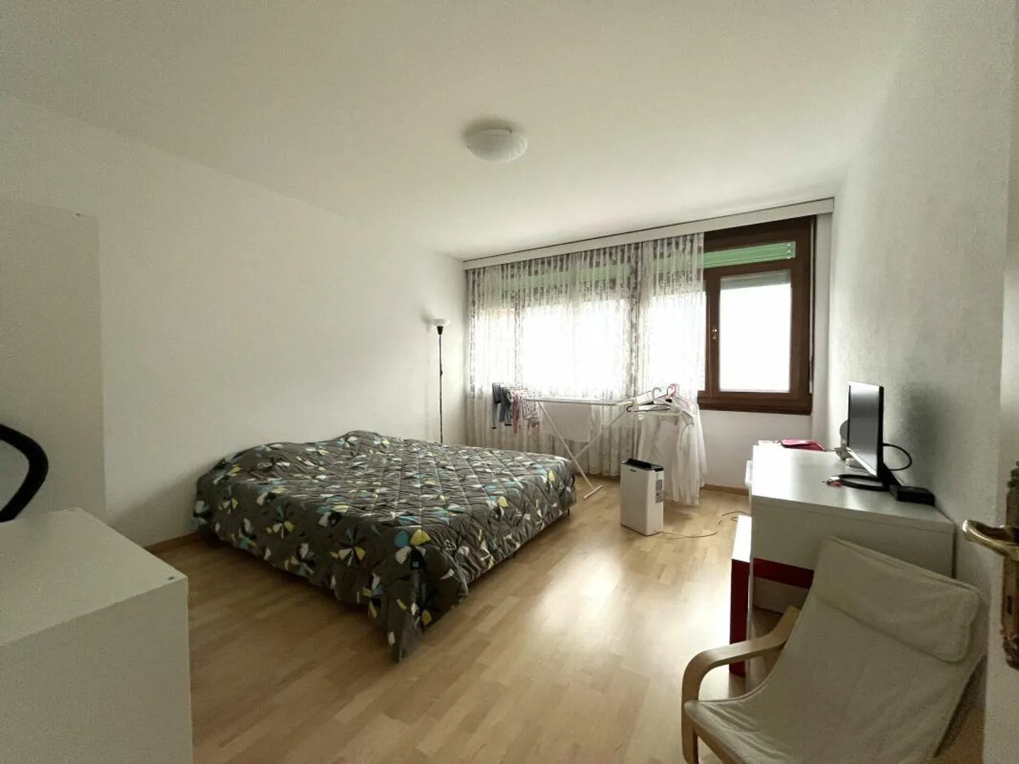 Appartement 3,5 pièces attrayant et lumineux à vendre - Photo 3 sur 6