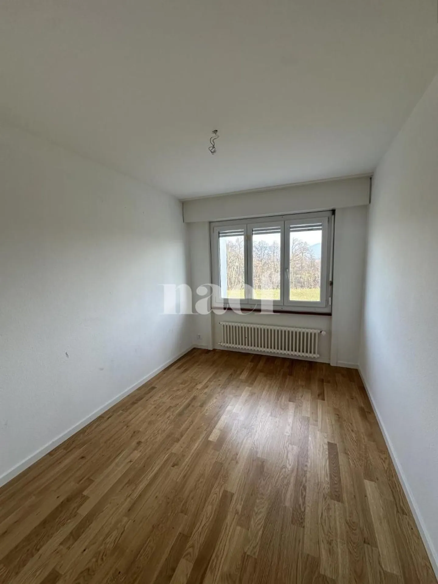 Four-Room Apartment with Balcony - Photo 6 of 8