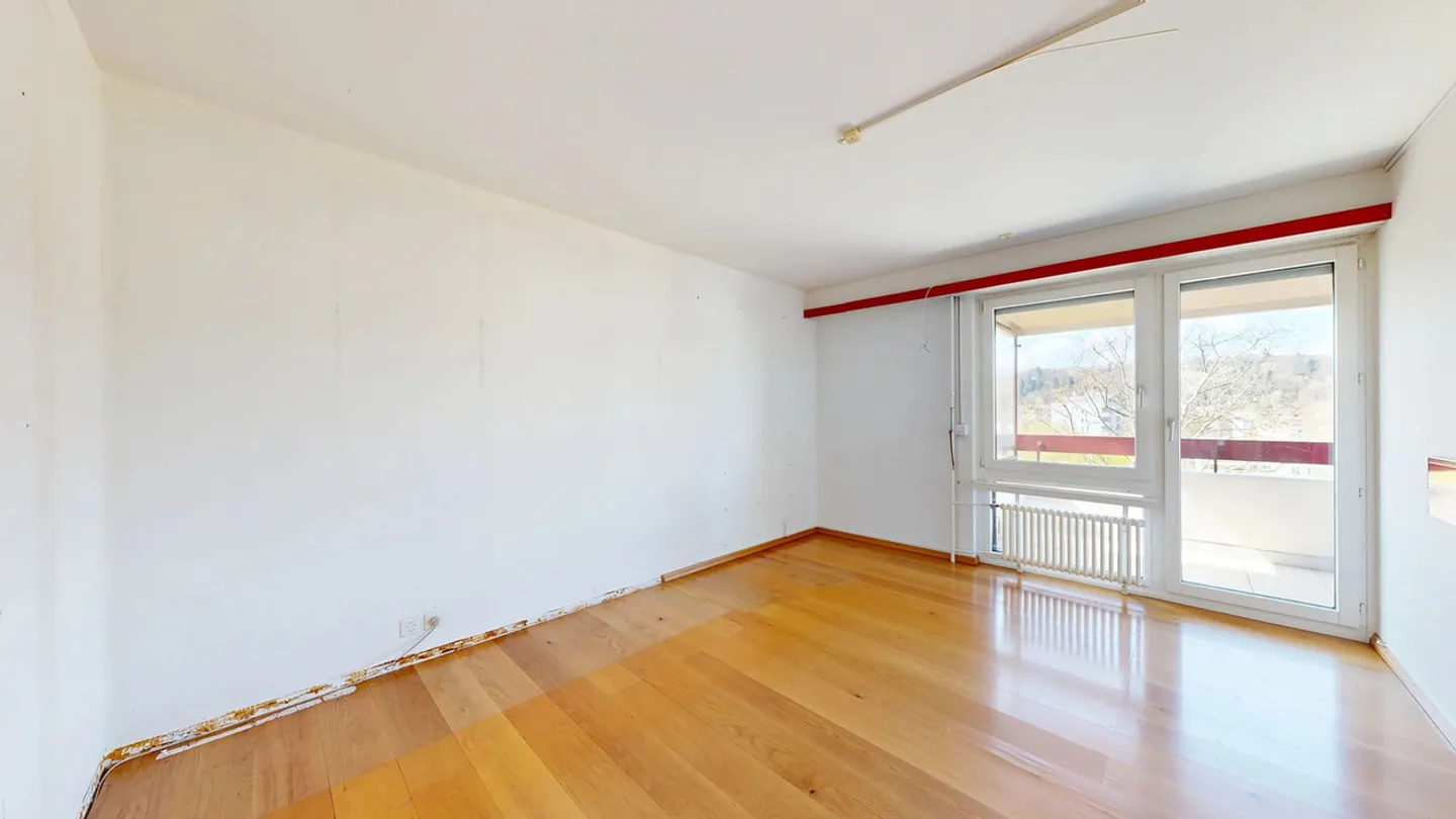 Appartamento centrale di 4 stanze con balconi - Foto 12 di 23