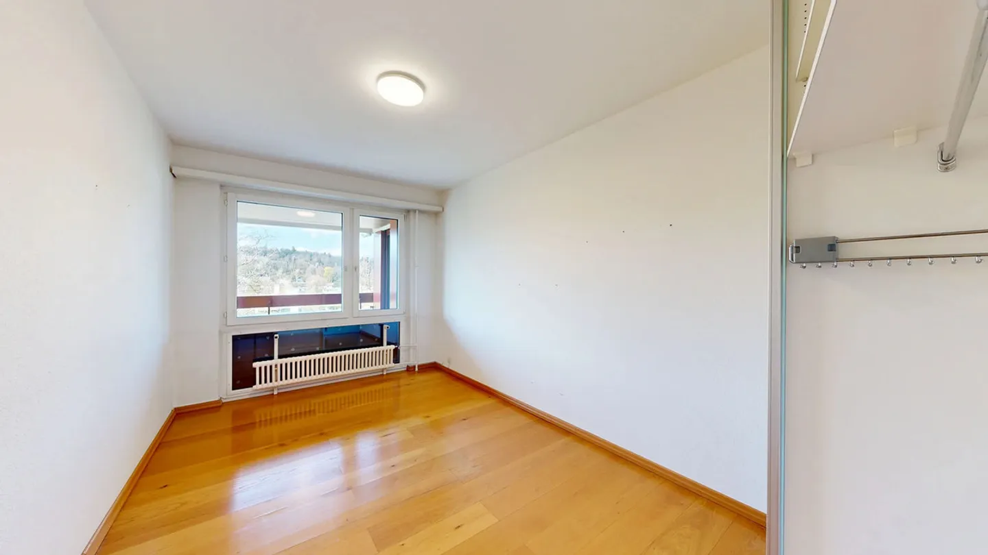 Appartamento centrale di 4 stanze con balconi - Foto 14 di 23