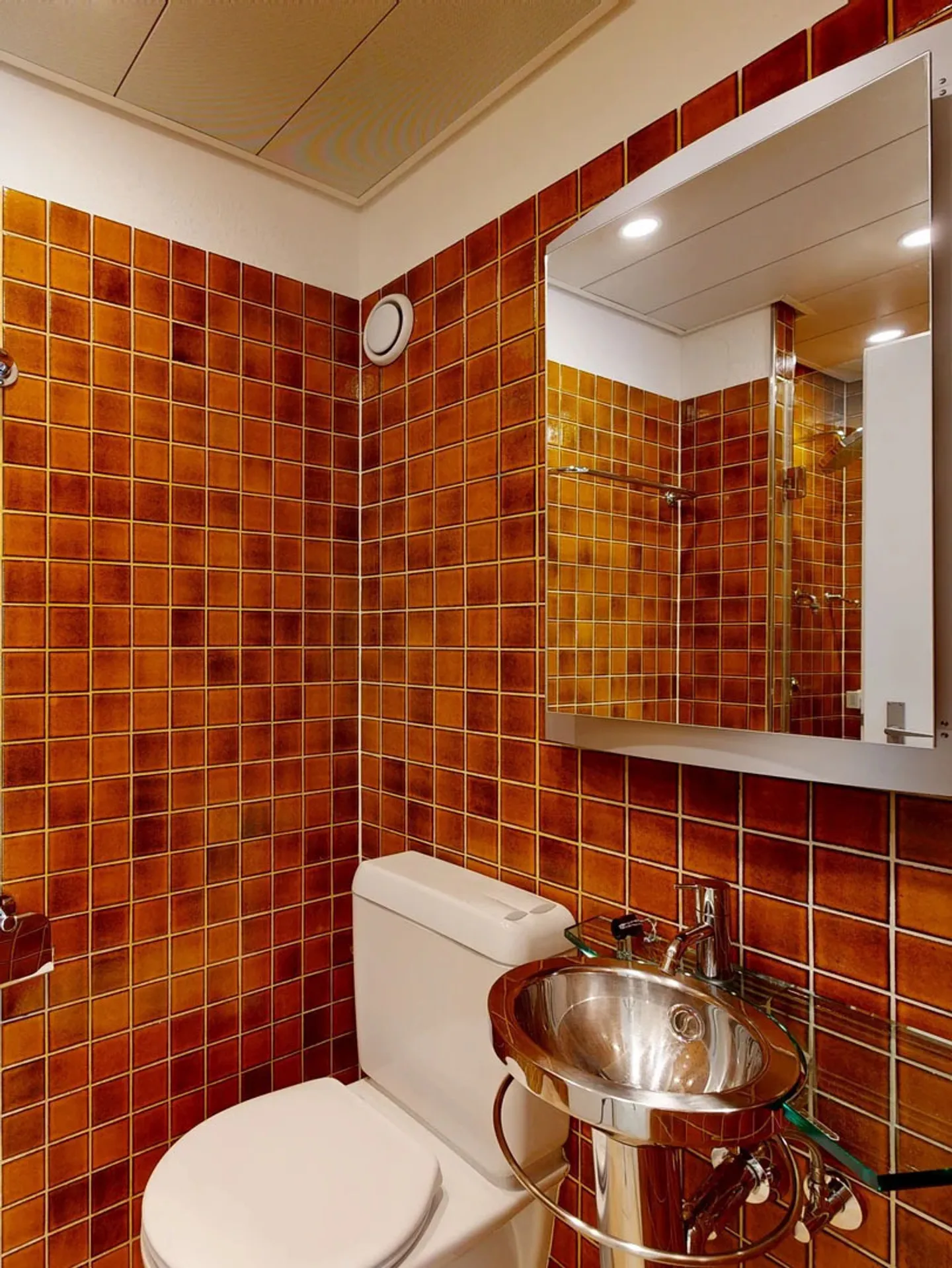 Appartamento centrale di 4 stanze con balconi - Foto 16 di 23