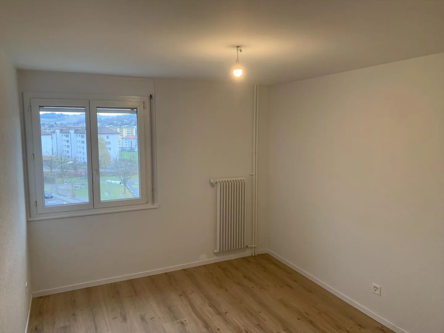 Charming 3-Room Apartment - Photo 4 of 7