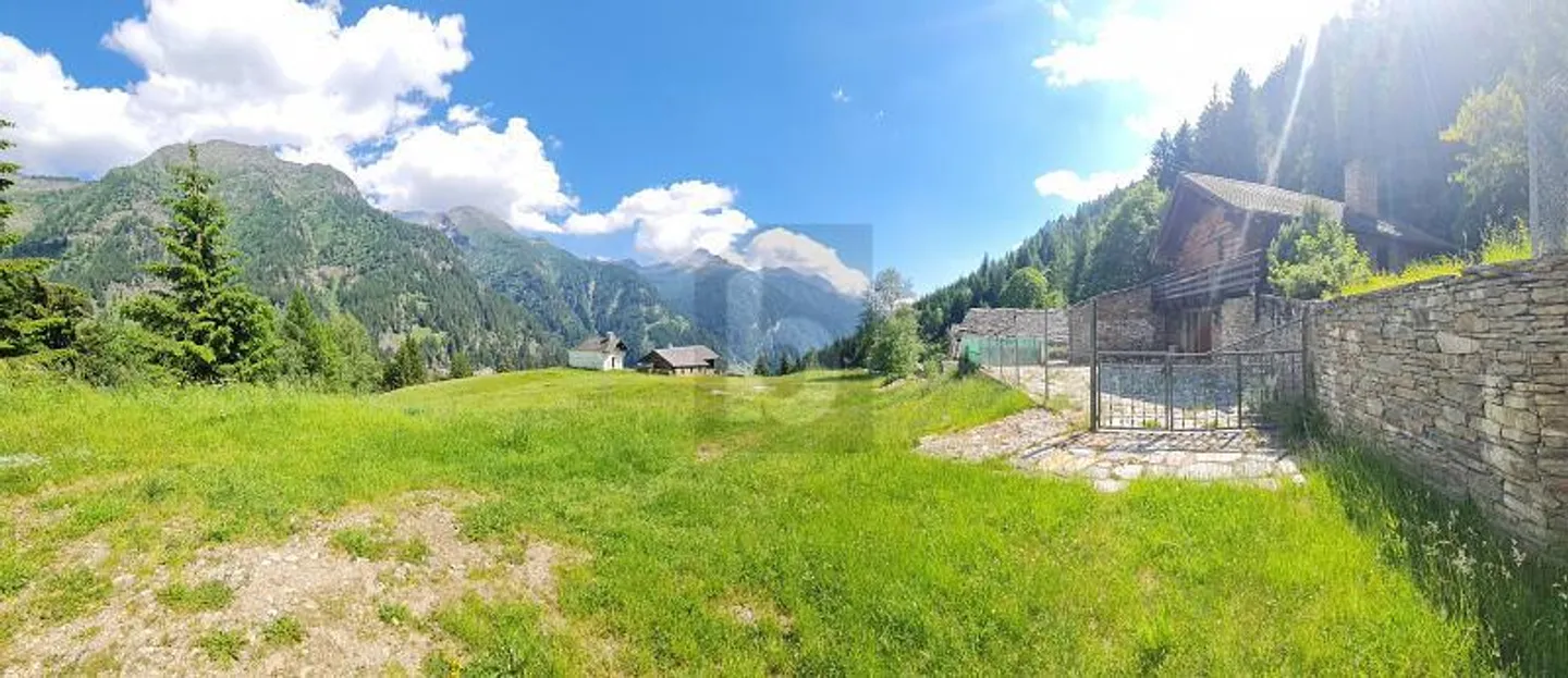 AMONG NATURE WITH BREATHTAKING VIEW - Photo 2 of 5