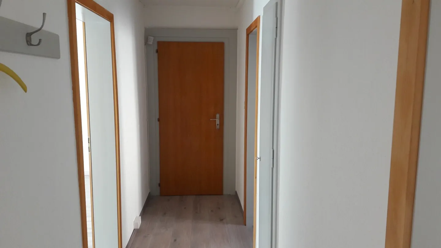 Single-storey apartment with terrace - Photo 5 of 6