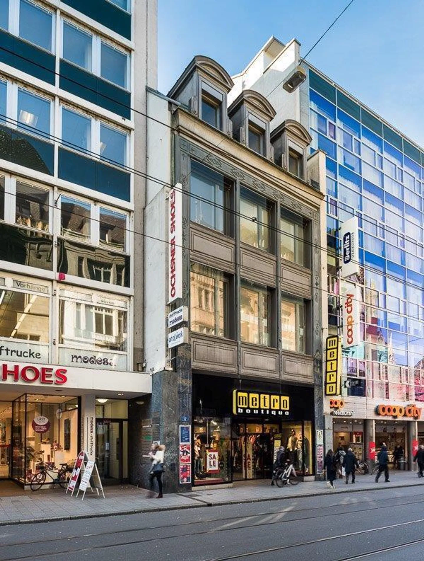 Espace Commercial dans un Emplacement Central - Photo 1 sur 13