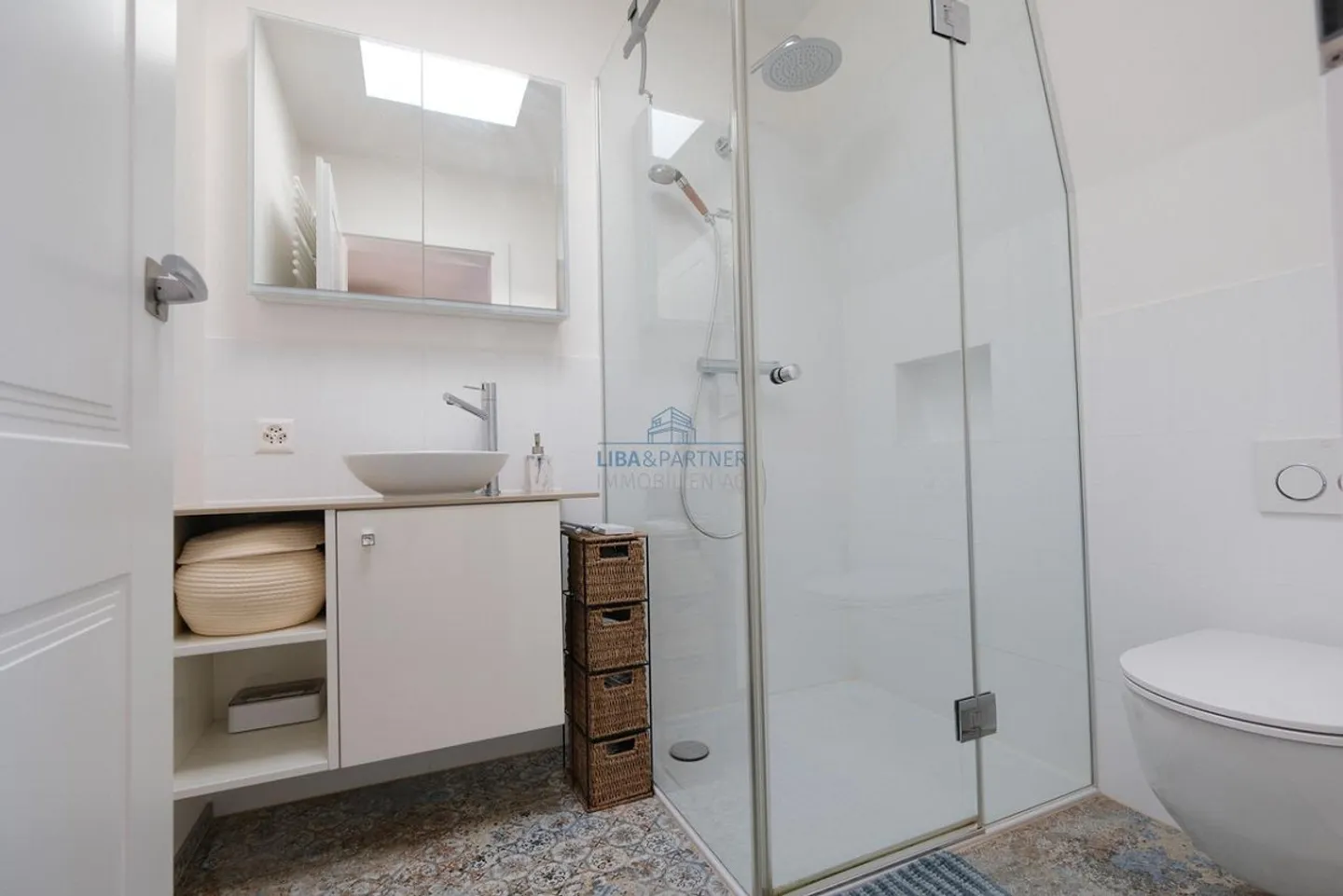 Stylish Old Building Duplex Penthouse with AC in the Popular Gellert Quarter - Photo 13 of 13