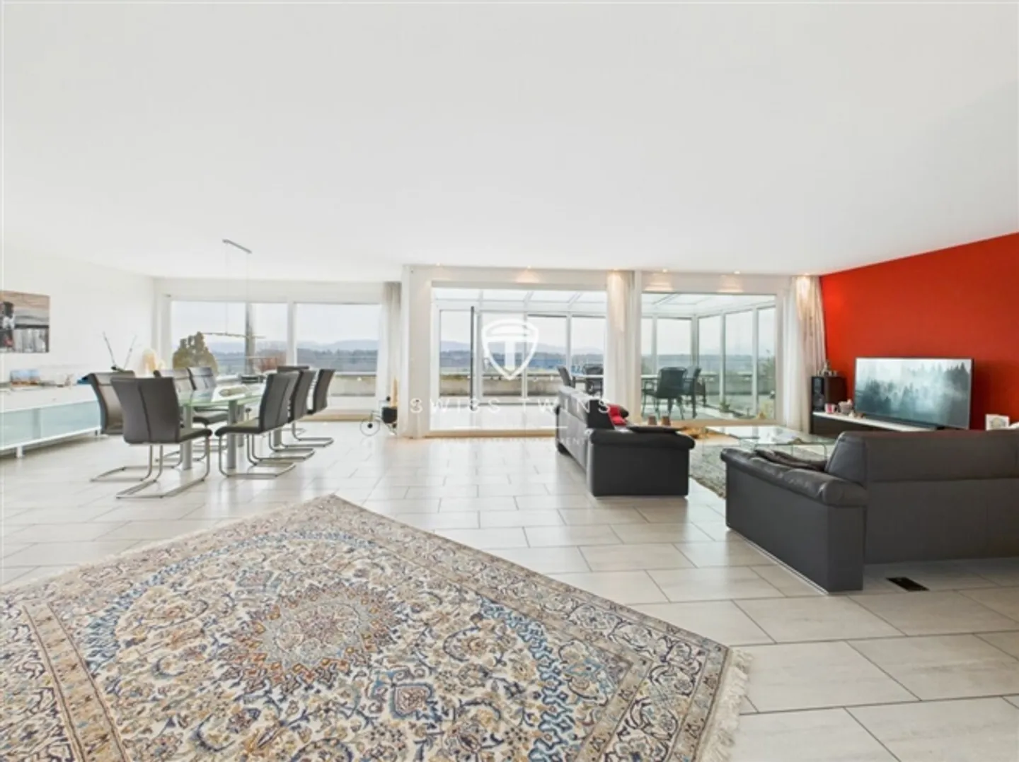 5½-Room Maisonette Apartment with Panorama and Mountain View - Photo 1 of 20