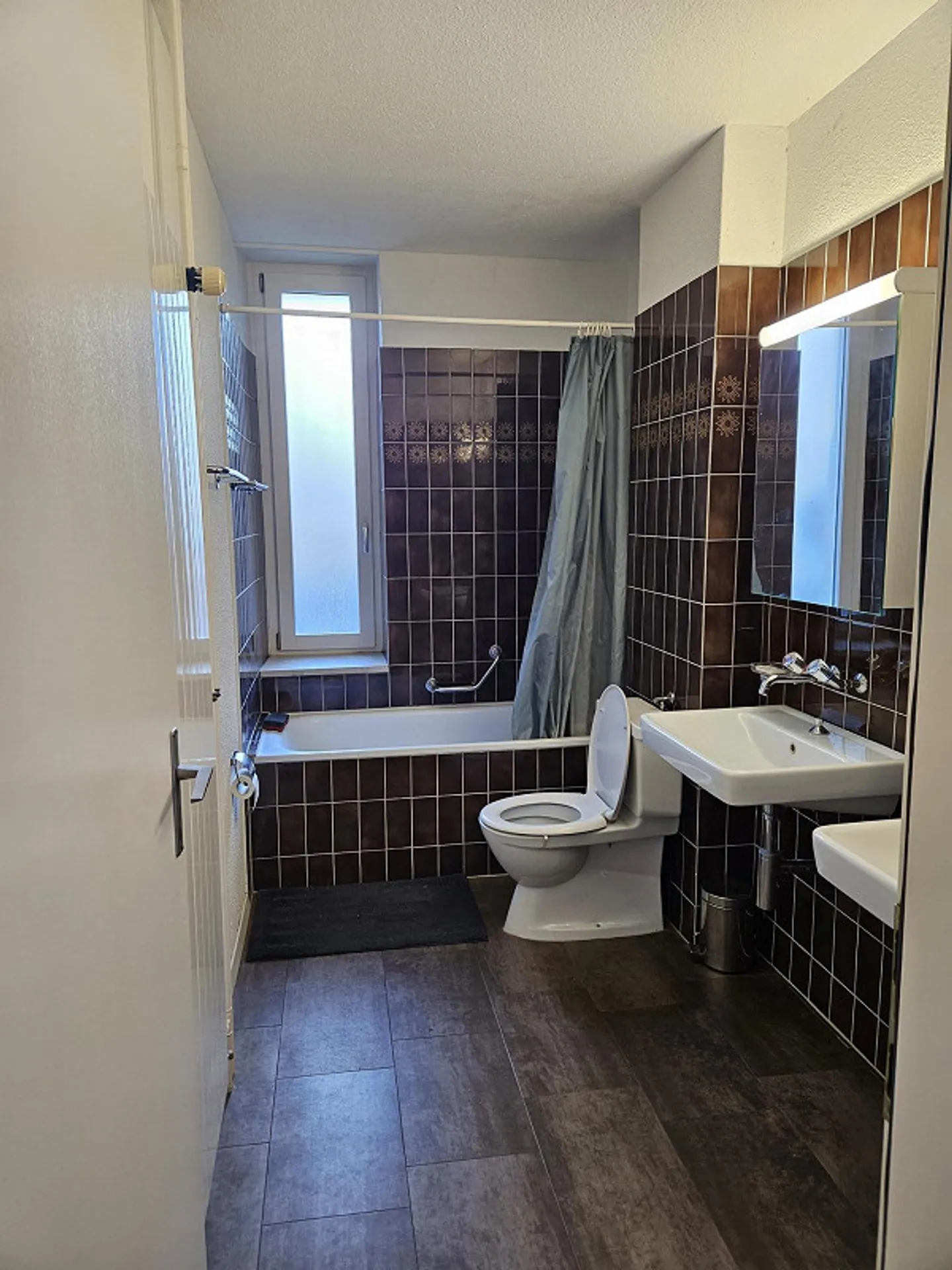 Appartement de 5 pièces au centre avec jardin et pergola - Photo 11 sur 22