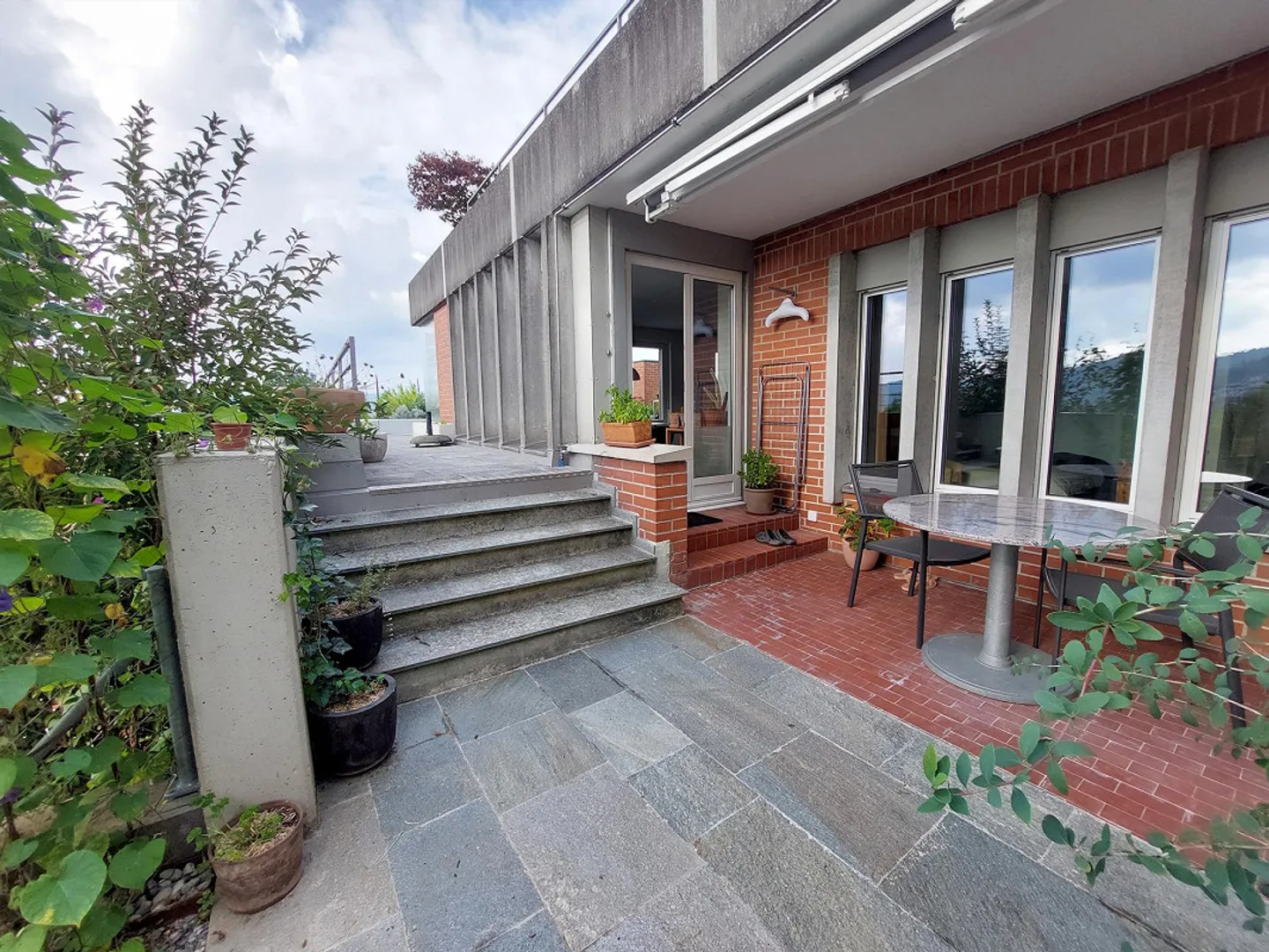 Terrace Apartment with Privacy - Photo 16 of 20