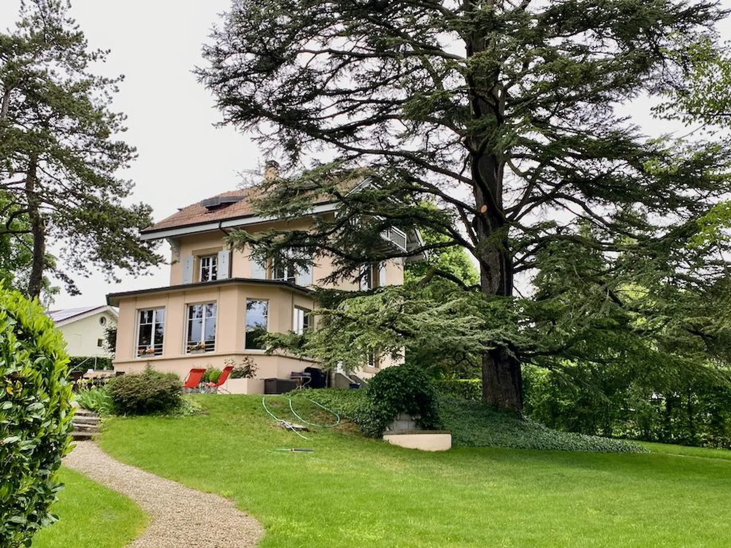 Maison Charmante avec Jardin - Photo 2 sur 2