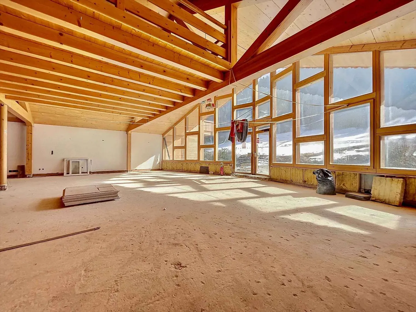 Duplex con 6,5 stanze e vista libera sulle montagne - Foto 2 di 5