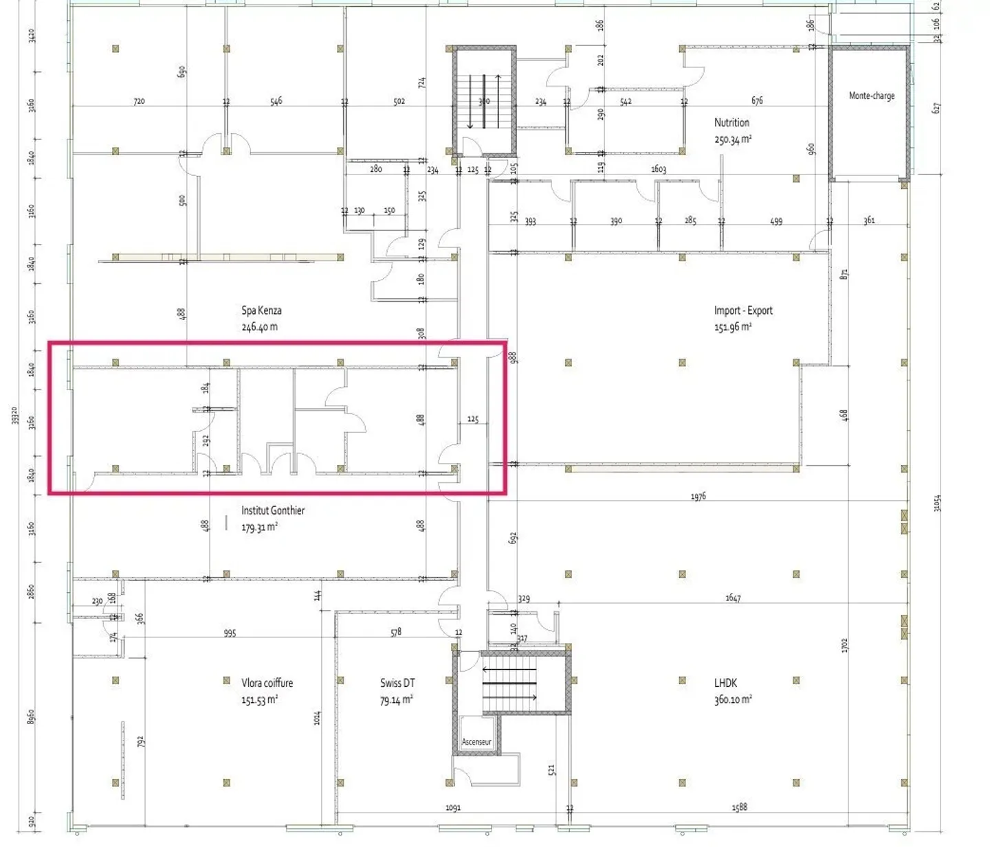 Spazio commerciale in affitto - Foto 2 di 2