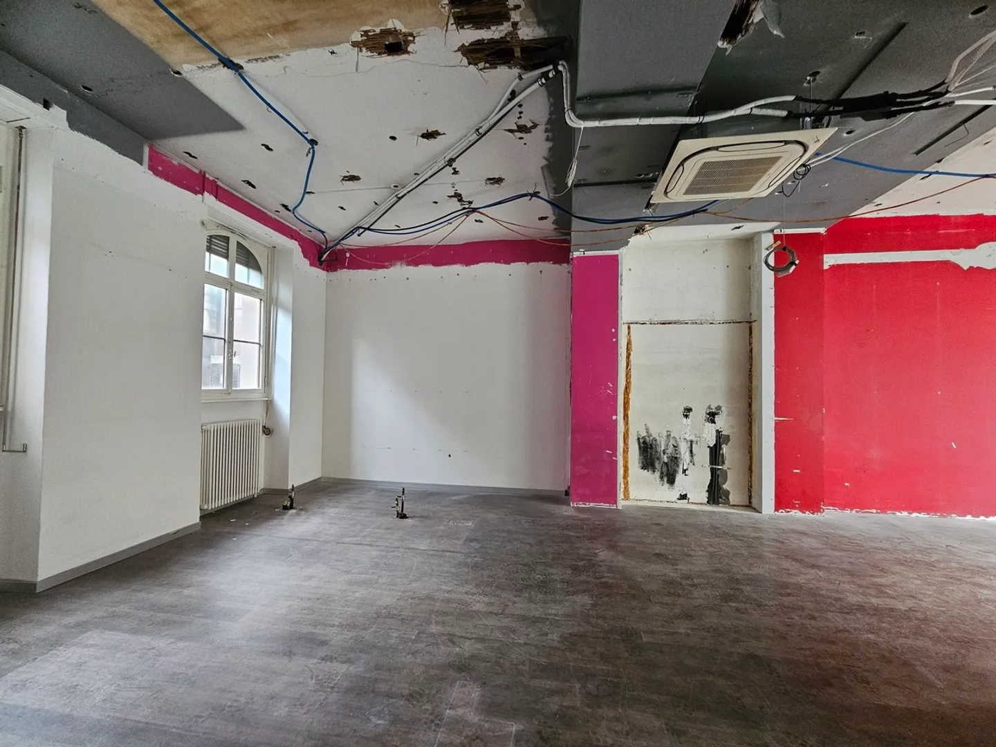 Commercial Space in the City Center of Sierre - Photo 3 of 8