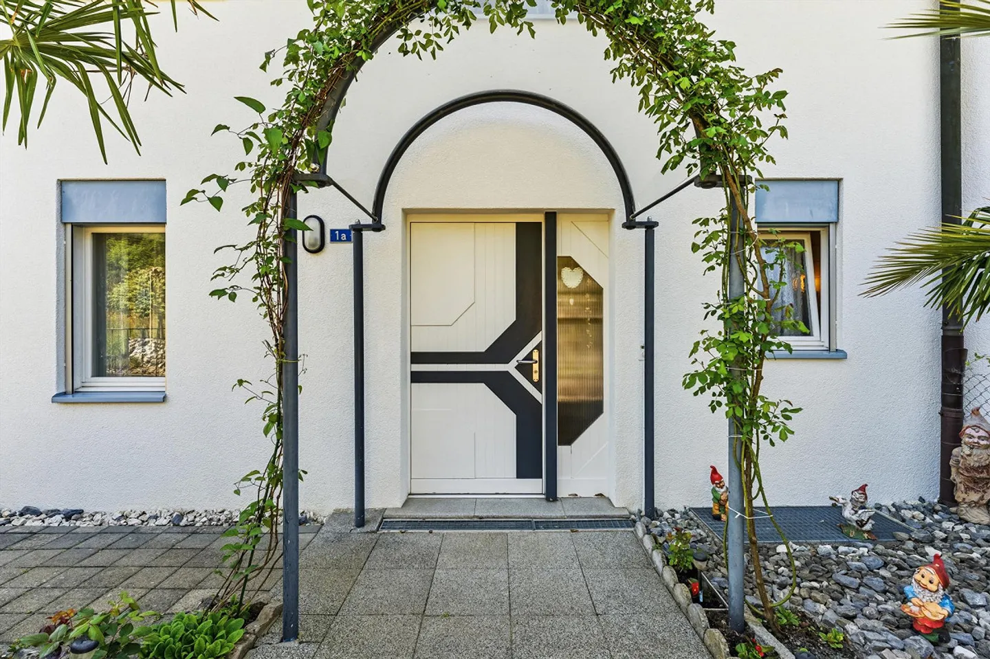 Charmantes Reihenhaus mit Wintergarten - Foto 17 von 18