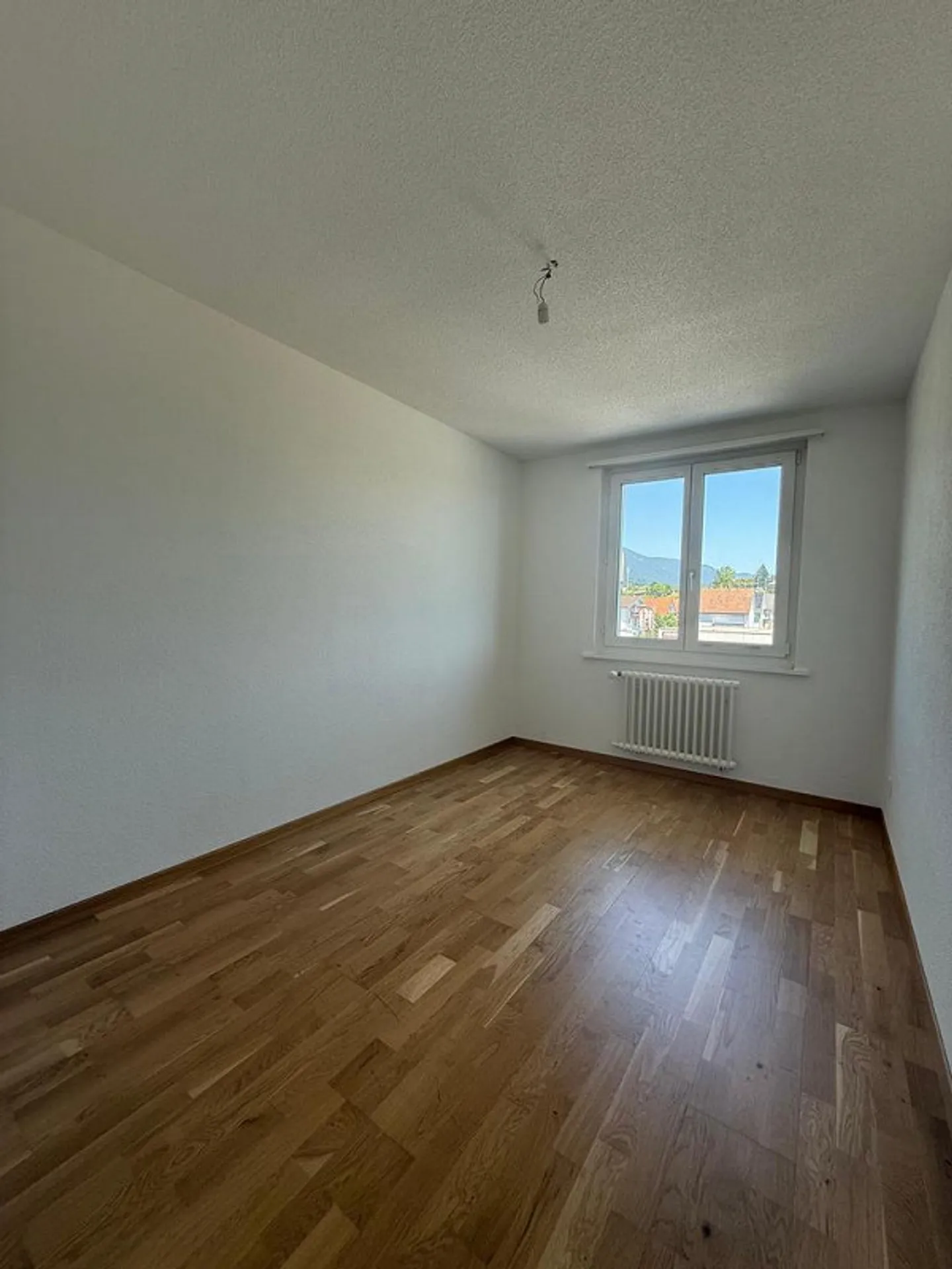 Appartamento moderno di 4,5 locali al 2° piano con due balconi - Foto 8 di 12