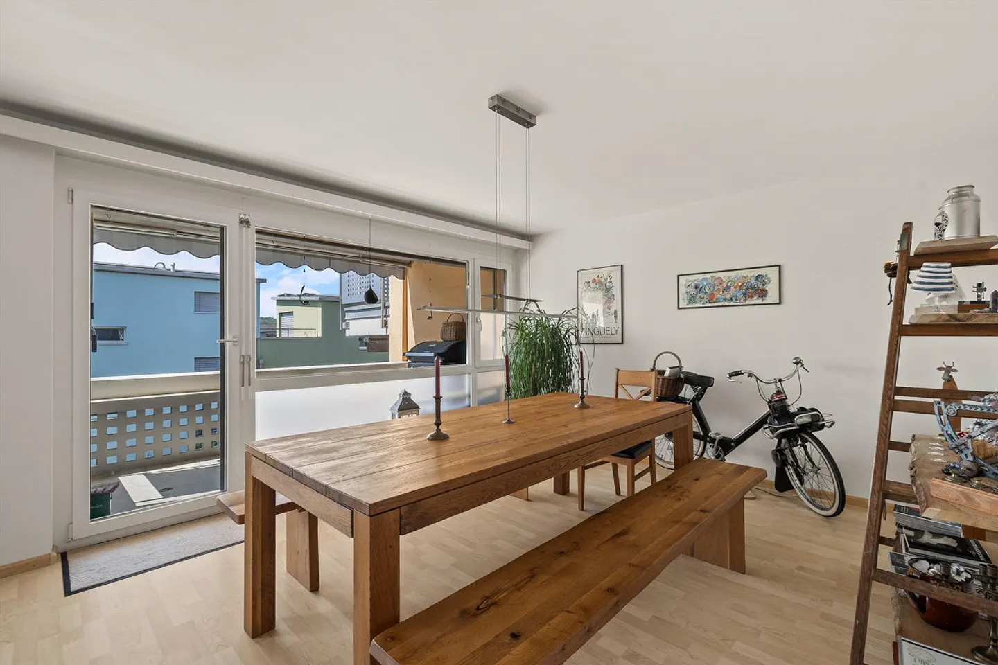 Casa plurifamiliare con 5 unità abitative e riserva di terreno adiacente - Foto 7 di 17