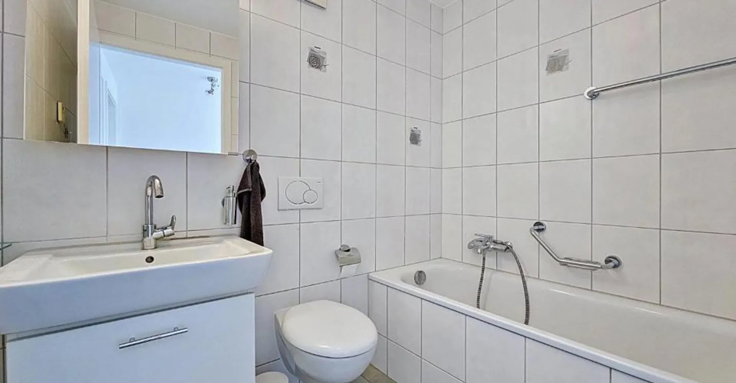 Wunderschöne 4-Zimmer-Penthouse mit großer Terrasse und Panoramablick - Foto 12 von 13