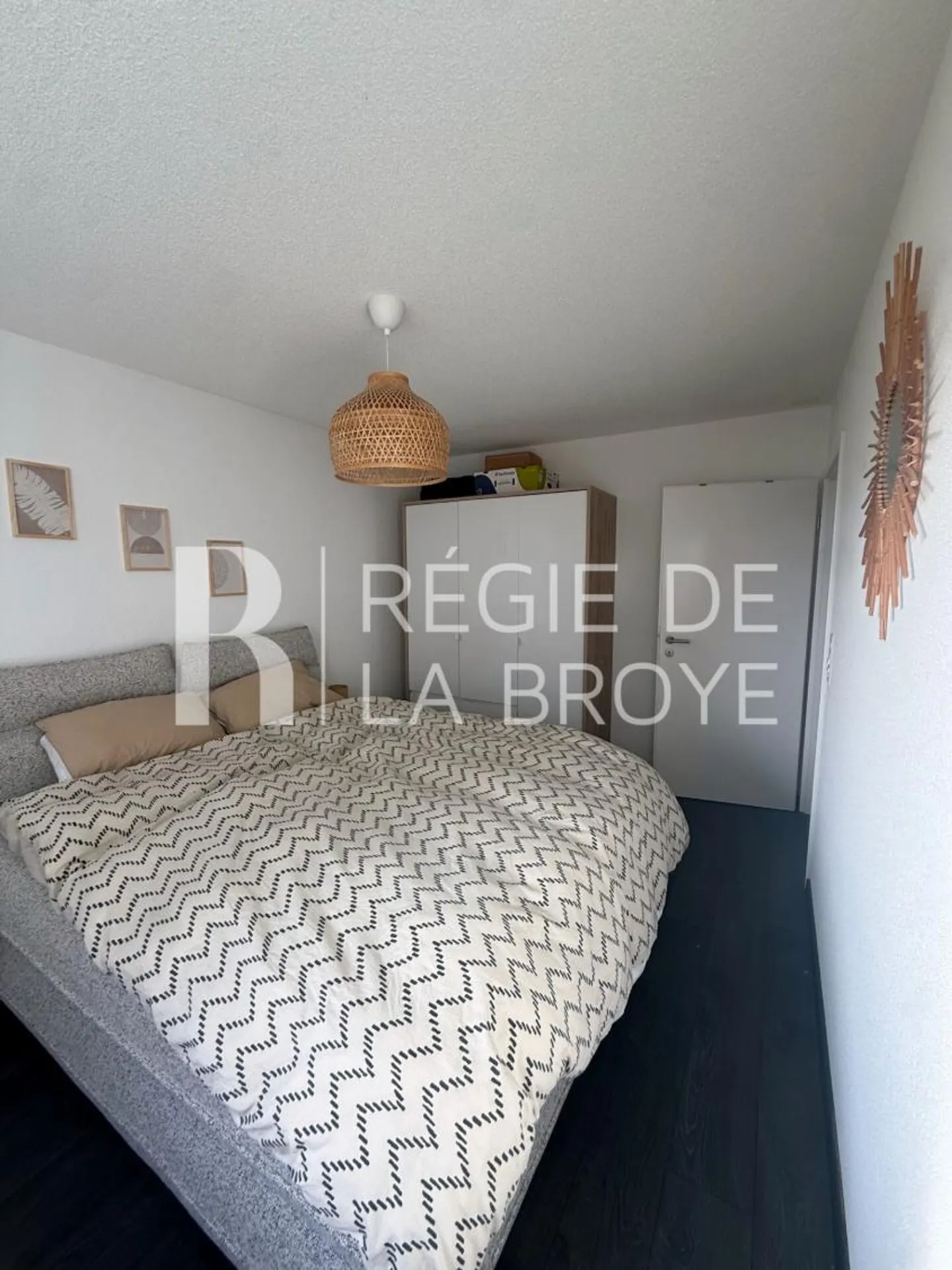 Appartamento con 4.5 stanze al piano terra a Chabrey - Foto 3 di 6
