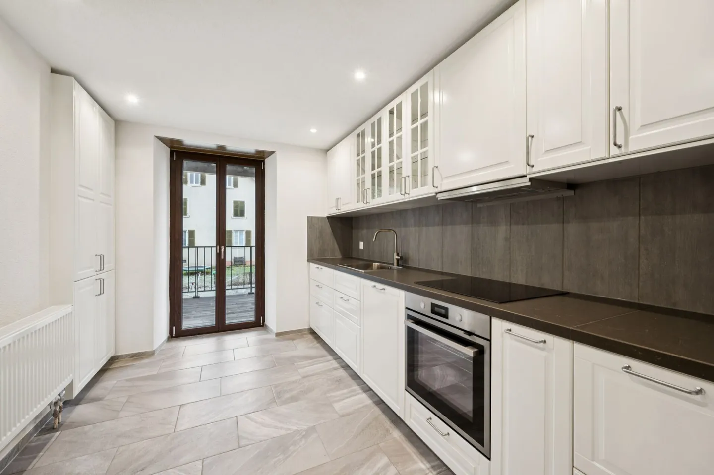 Appartamento in vendita - Foto 3 di 13