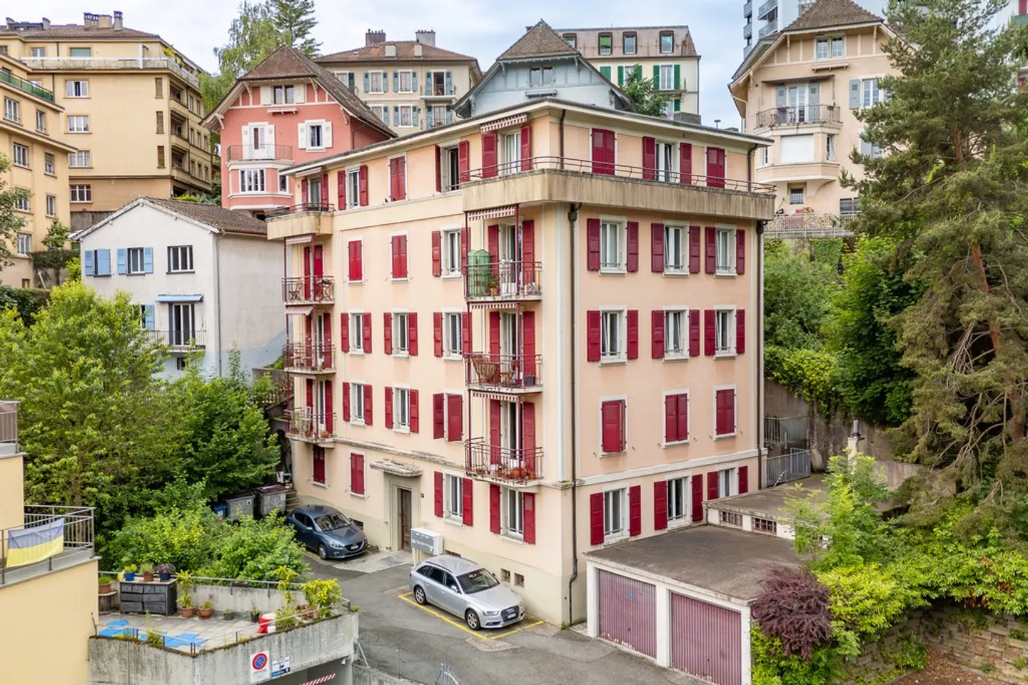 Charming Apartment in Central Lausanne - Photo 1 of 9