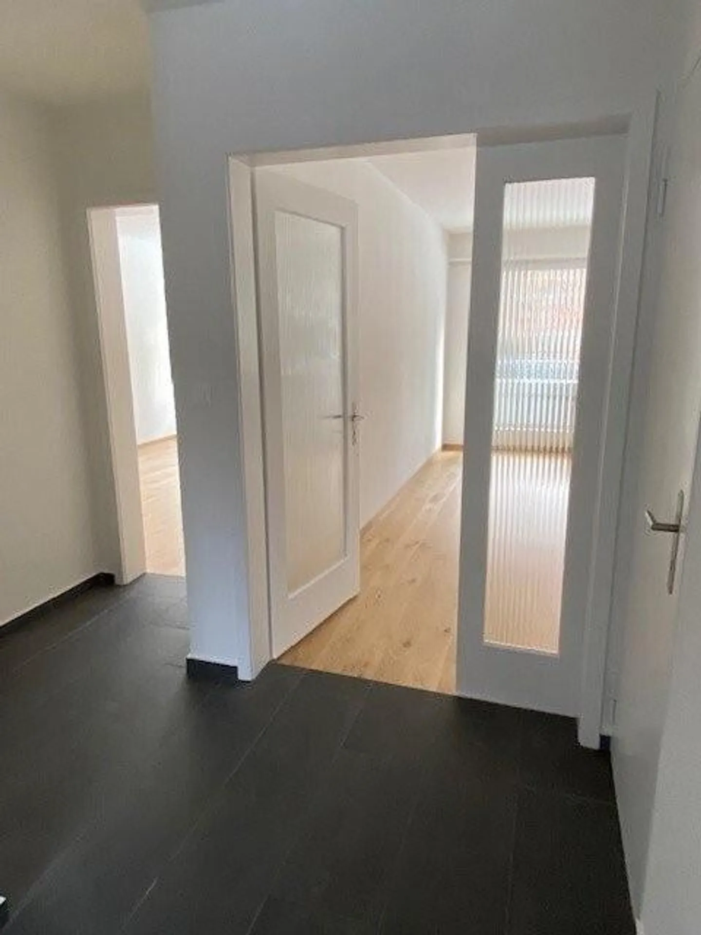 Bright, modern apartment in the Länggass district - Photo 5 of 10