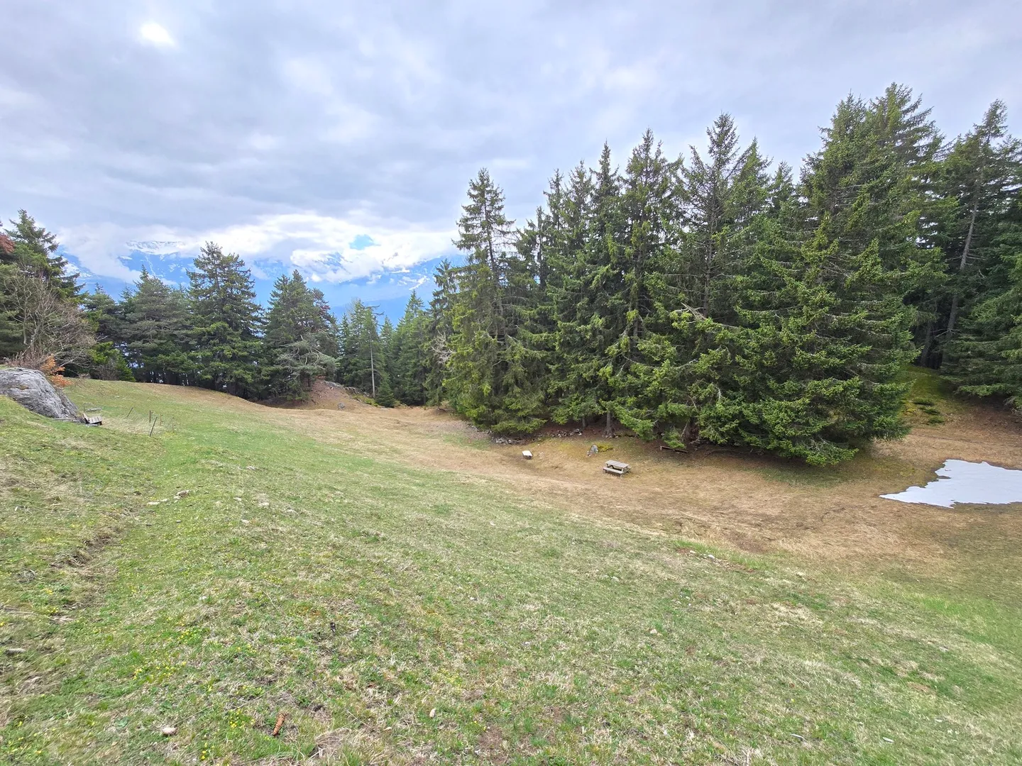 Charming Chalet in Tranquil Location - Photo 8 of 13