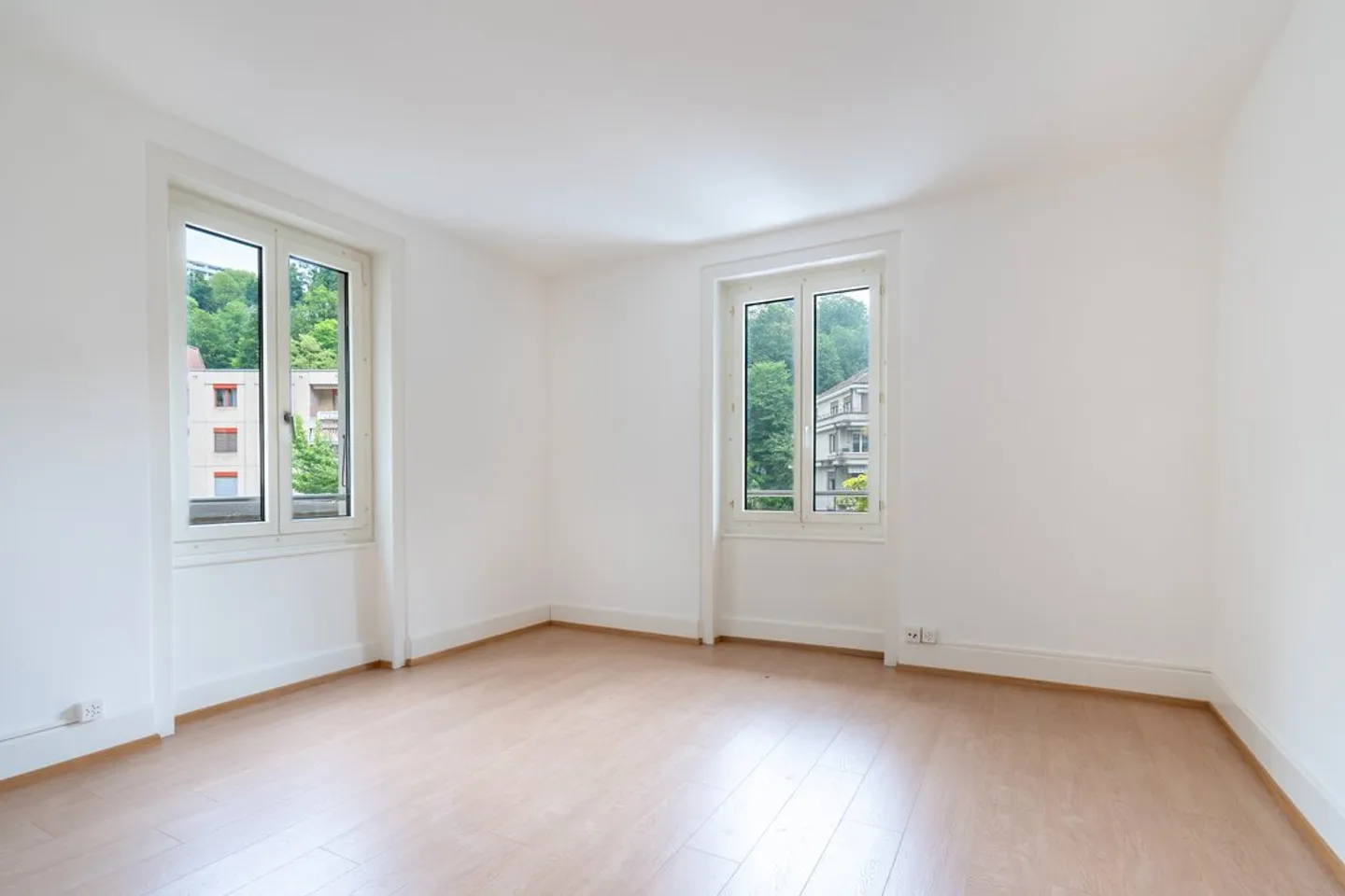 Charming Apartment in Central Lausanne - Photo 9 of 9