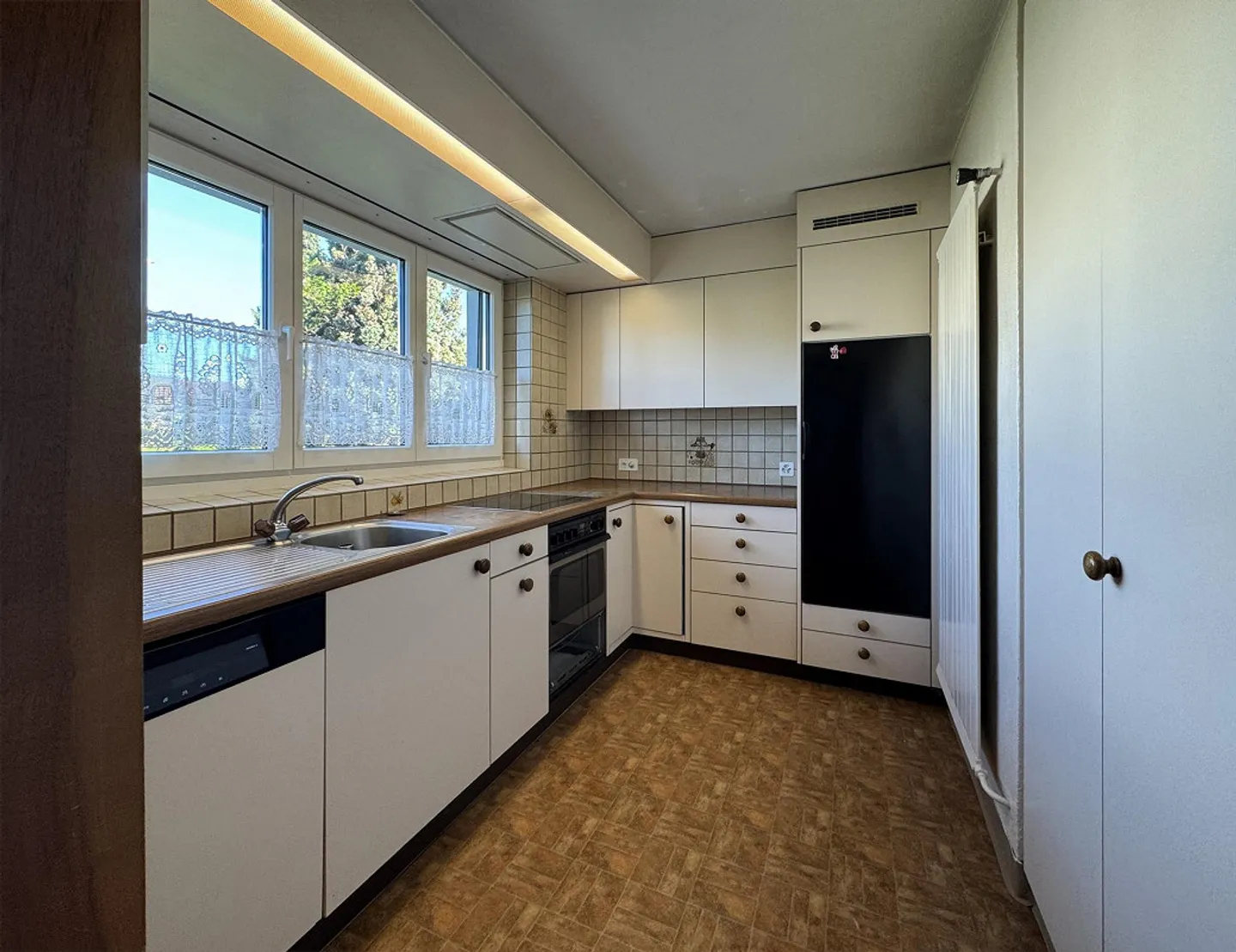 A House with Room for New Plans - Photo 4 of 9