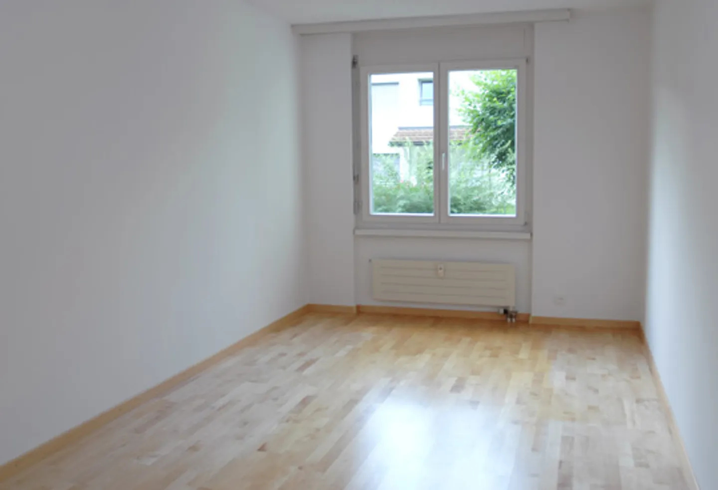 In the heart of Regensdorf - Photo 5 of 6