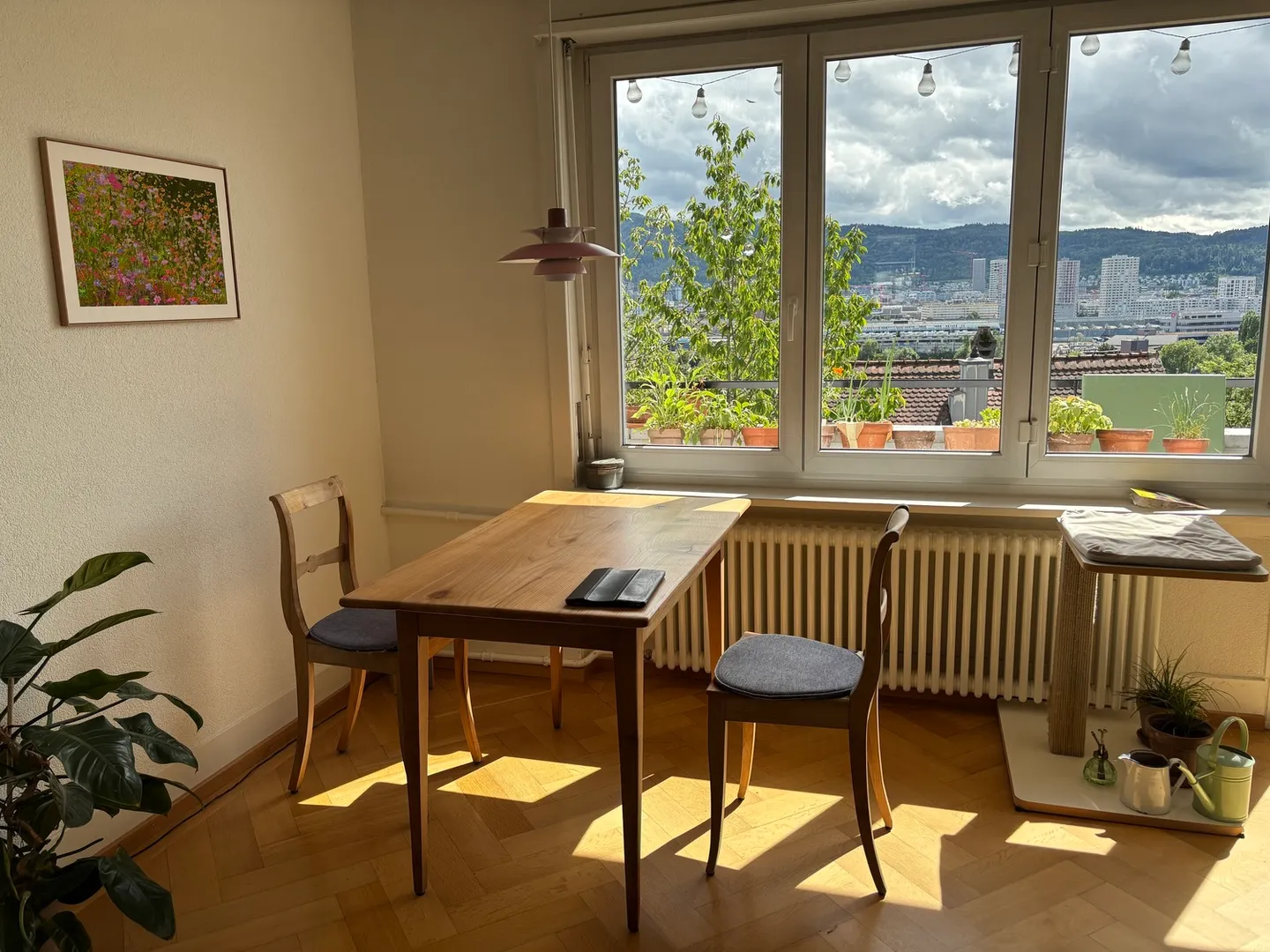 APPARTEMENT 2 PIÈCES À ZURICH - DISTRICT 10, MEUBLÉ, TEMPORAIRE - Photo 2 sur 10