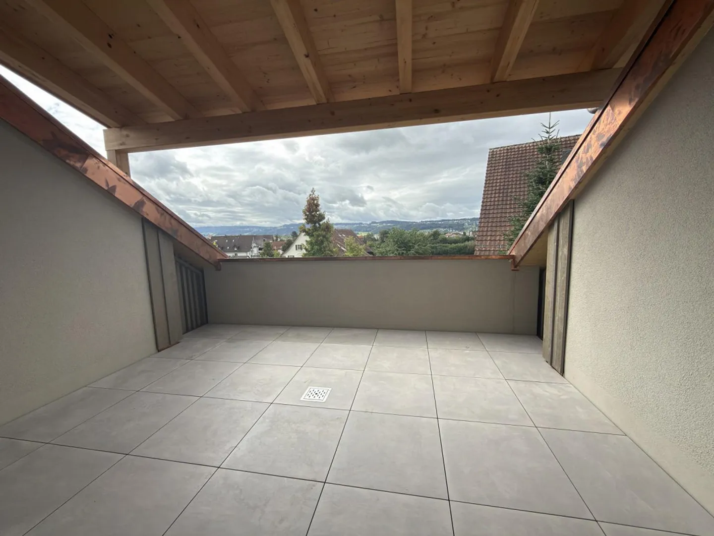 Erstbezug per 01.12.2025 – schöne 3.5-Zimmerwohnung mit Loggia - Foto 1 von 14