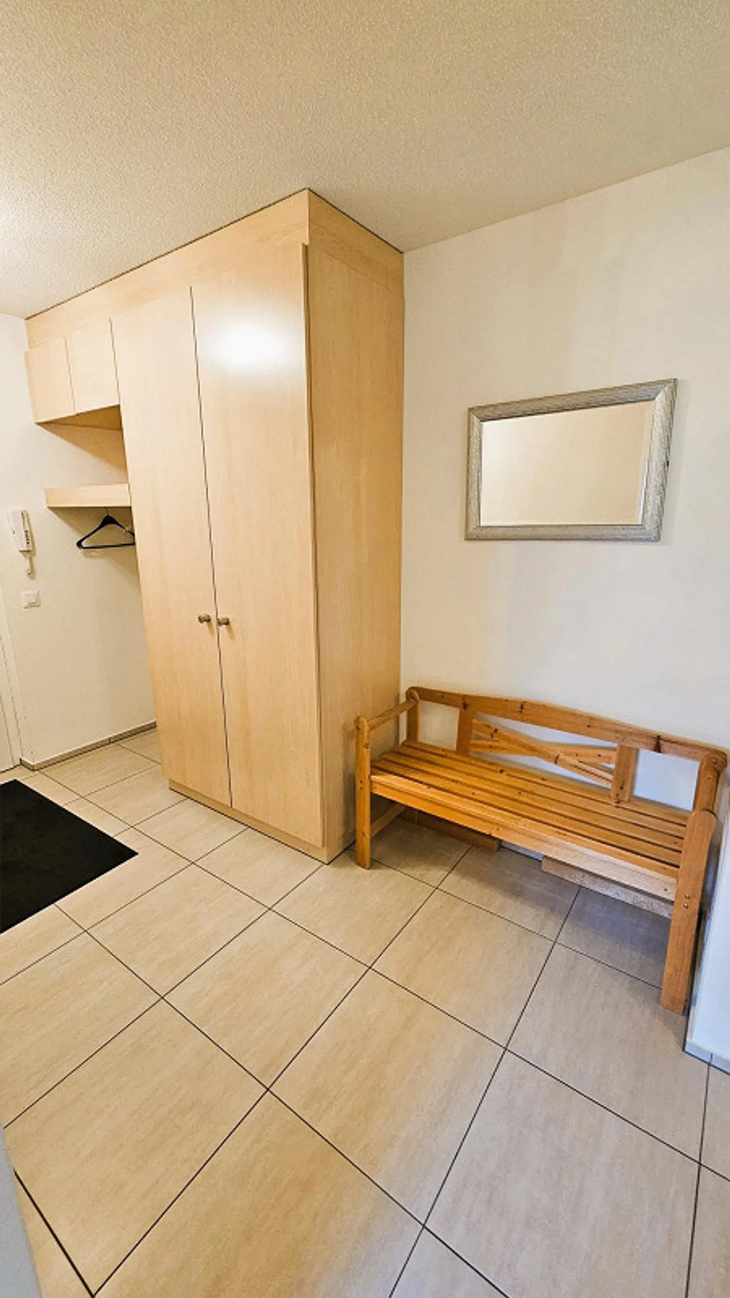 Uffici luminosi con vista sul verde in posizione centrale - Foto 5 di 10