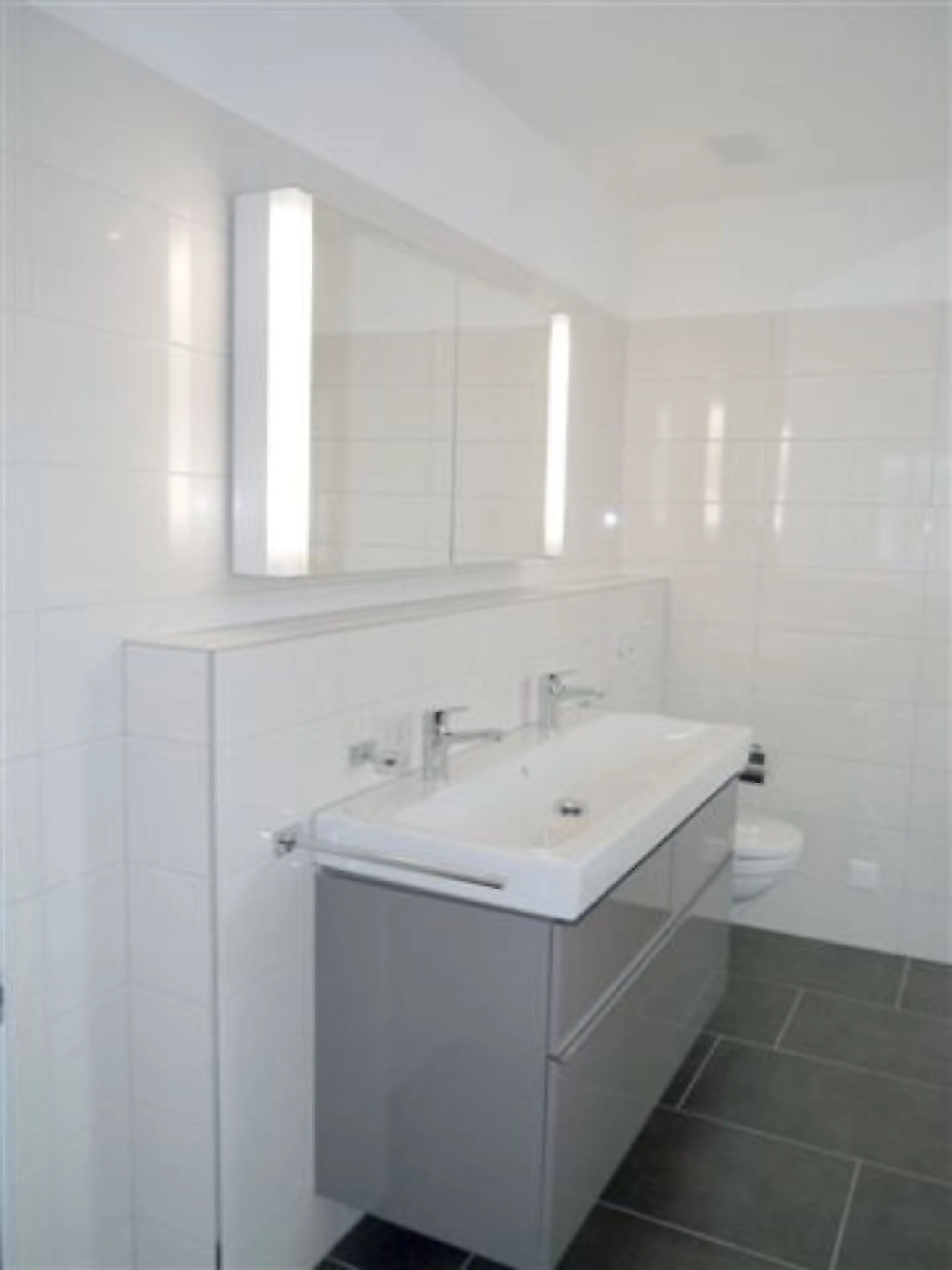 Exclusive Ground Floor Apartment - Photo 7 of 12