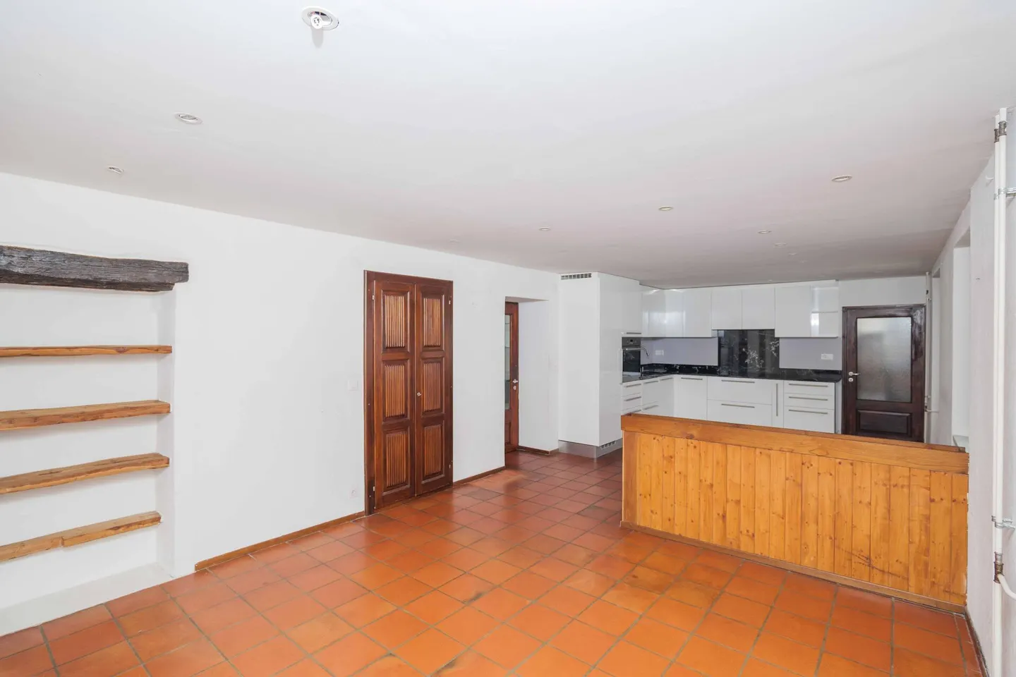 IN VENDITA A VERSCIO - CASA UNIFAMILIARE NEL CENTRO STORICO - Foto 10 di 18