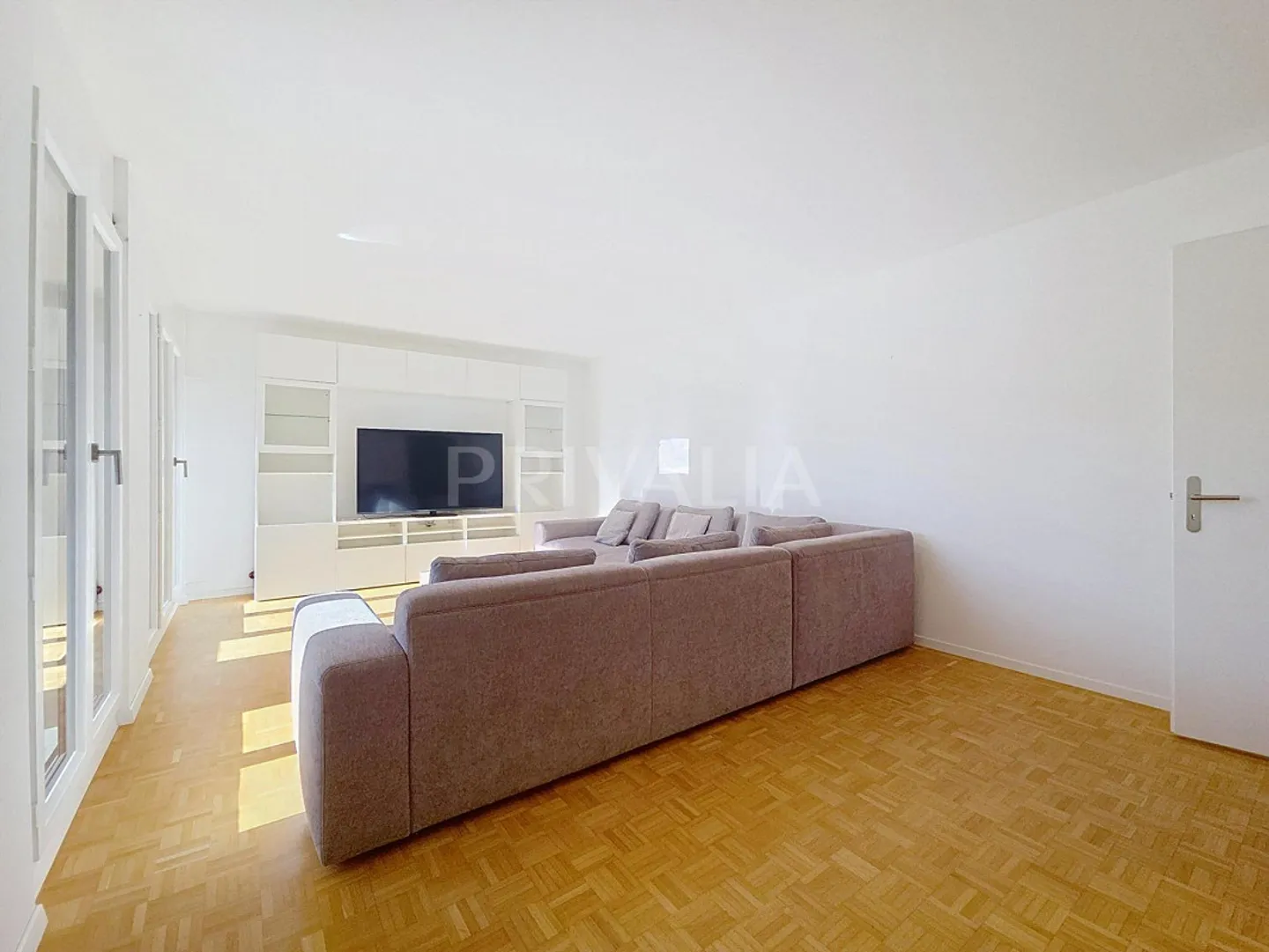 Bel appartement traversant au coeur du village de Corsier - Photo 2 of 12