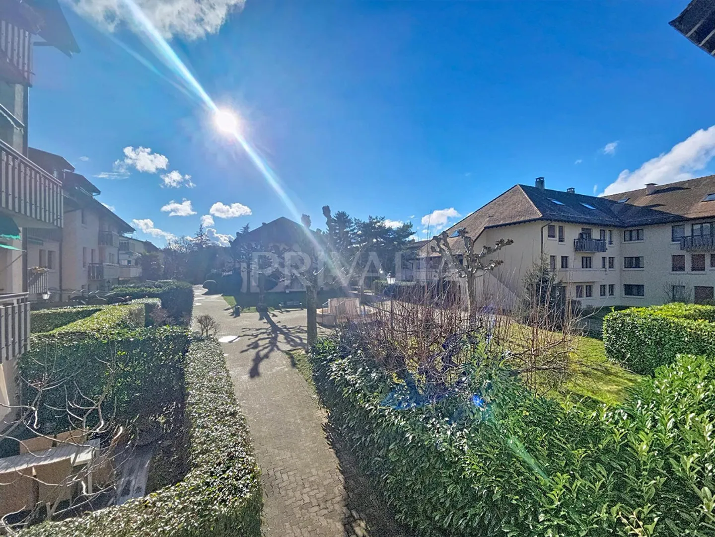 Bel appartement traversant au coeur du village de Corsier - Photo 11 of 12