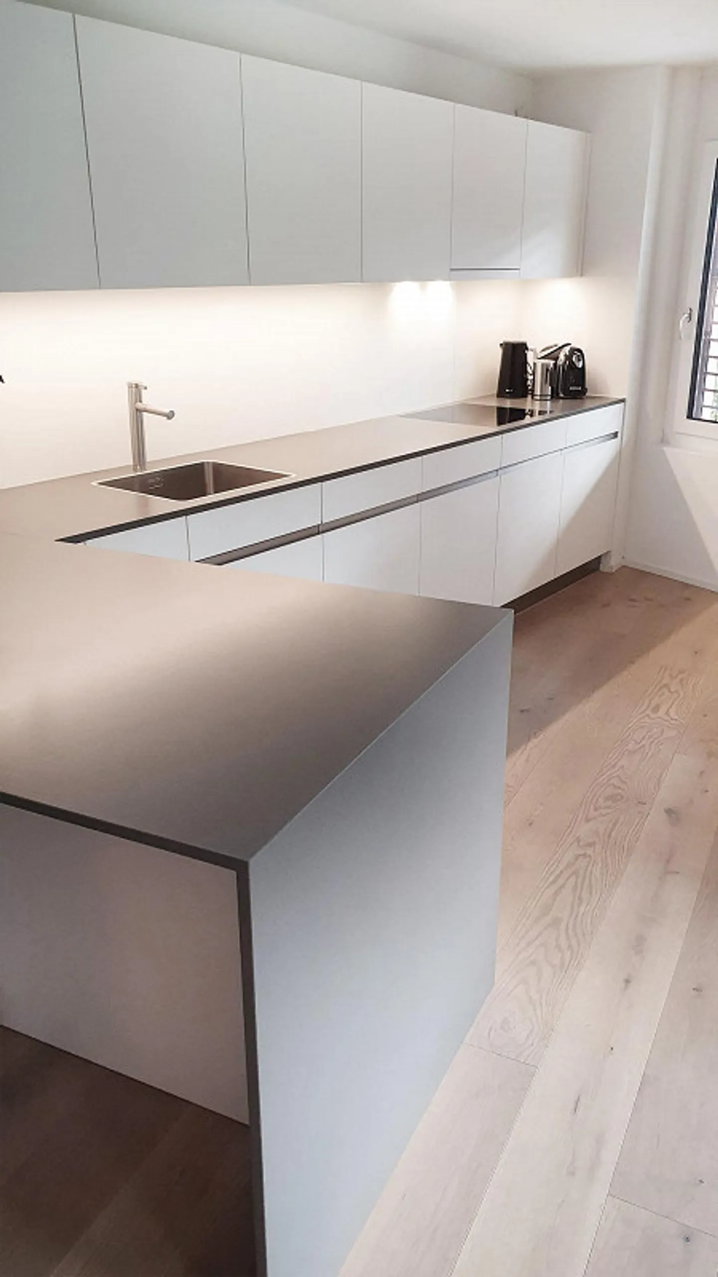 Sunny Garden Apartment - Elegance Meets Comfort - Photo 6 of 10